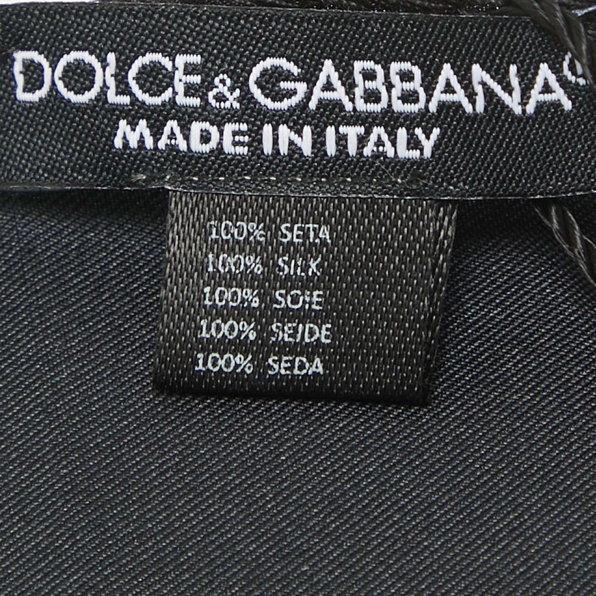 Women's Dolce & Gabbana Dark Grey Silk Pocket Handkerchief For Sale