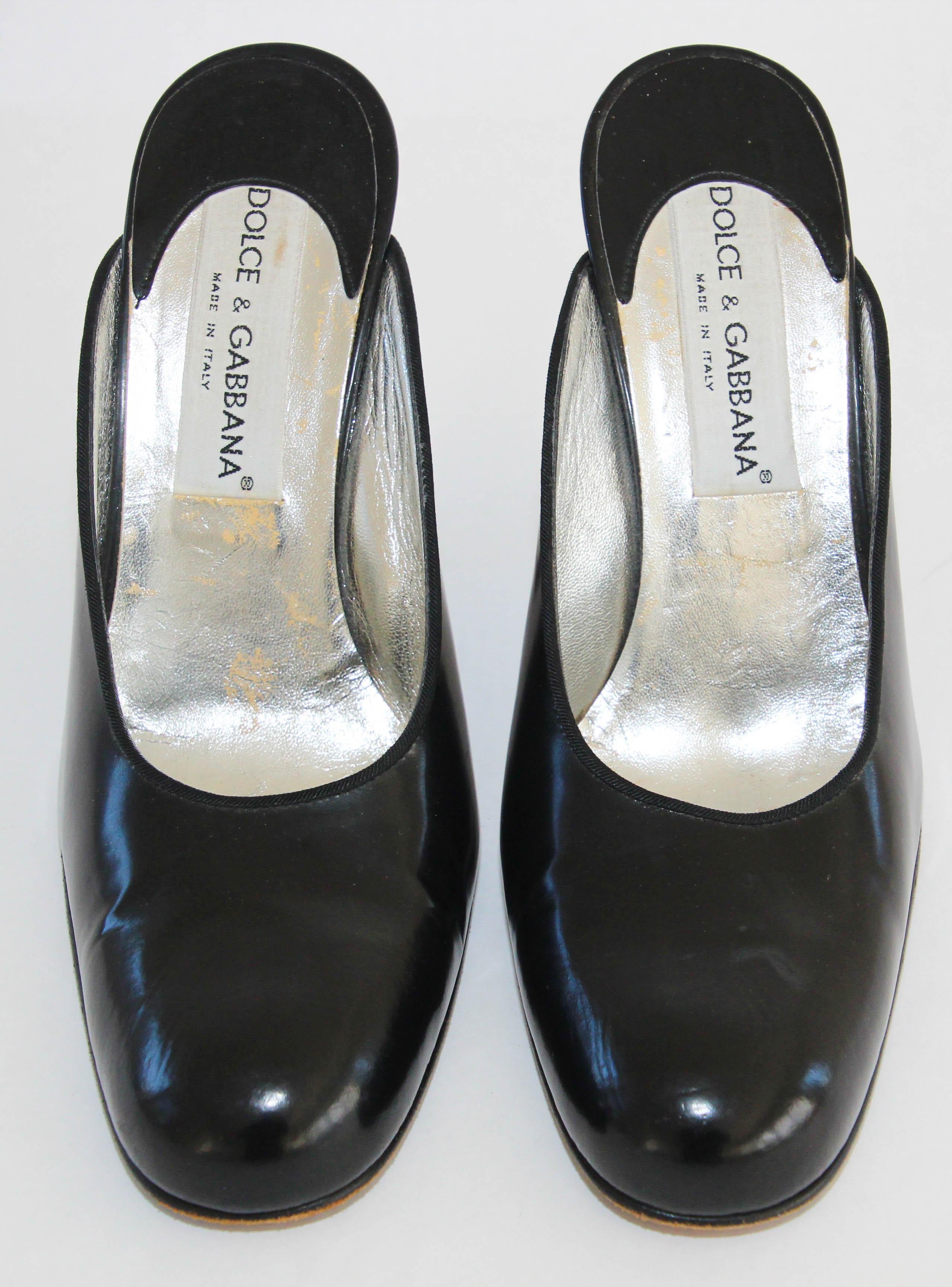 Dolce & Gabbana Designer Black Leather Mules Sandals Size: 36 EU For Sale 5