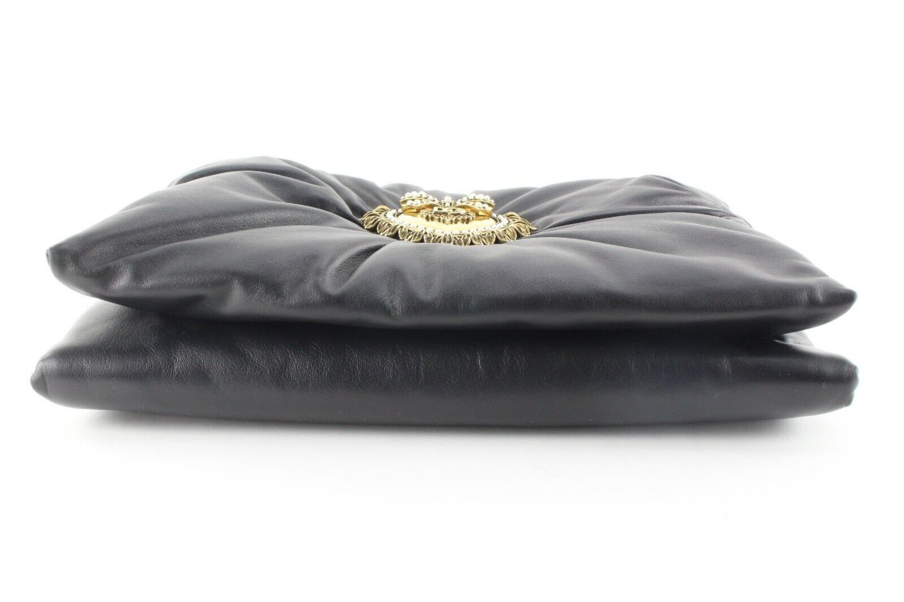 Dolce & Gabbana Sac à bandoulière Devotion en cuir doux avec logo en forme de cœur GHW 1DG424C en vente 6