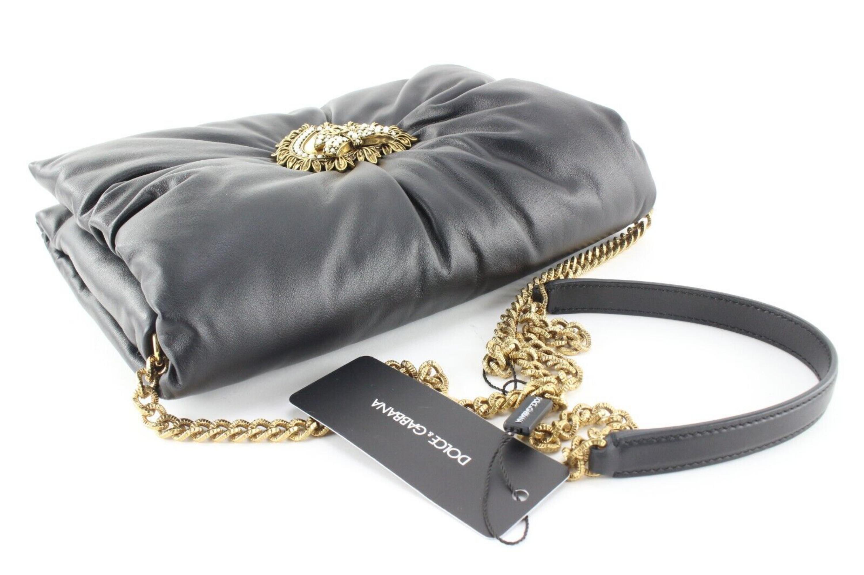 Black Dolce & Gabbana Devotion Logo Heart Puffy Leather Crossbody GHW 1DG424C For Sale