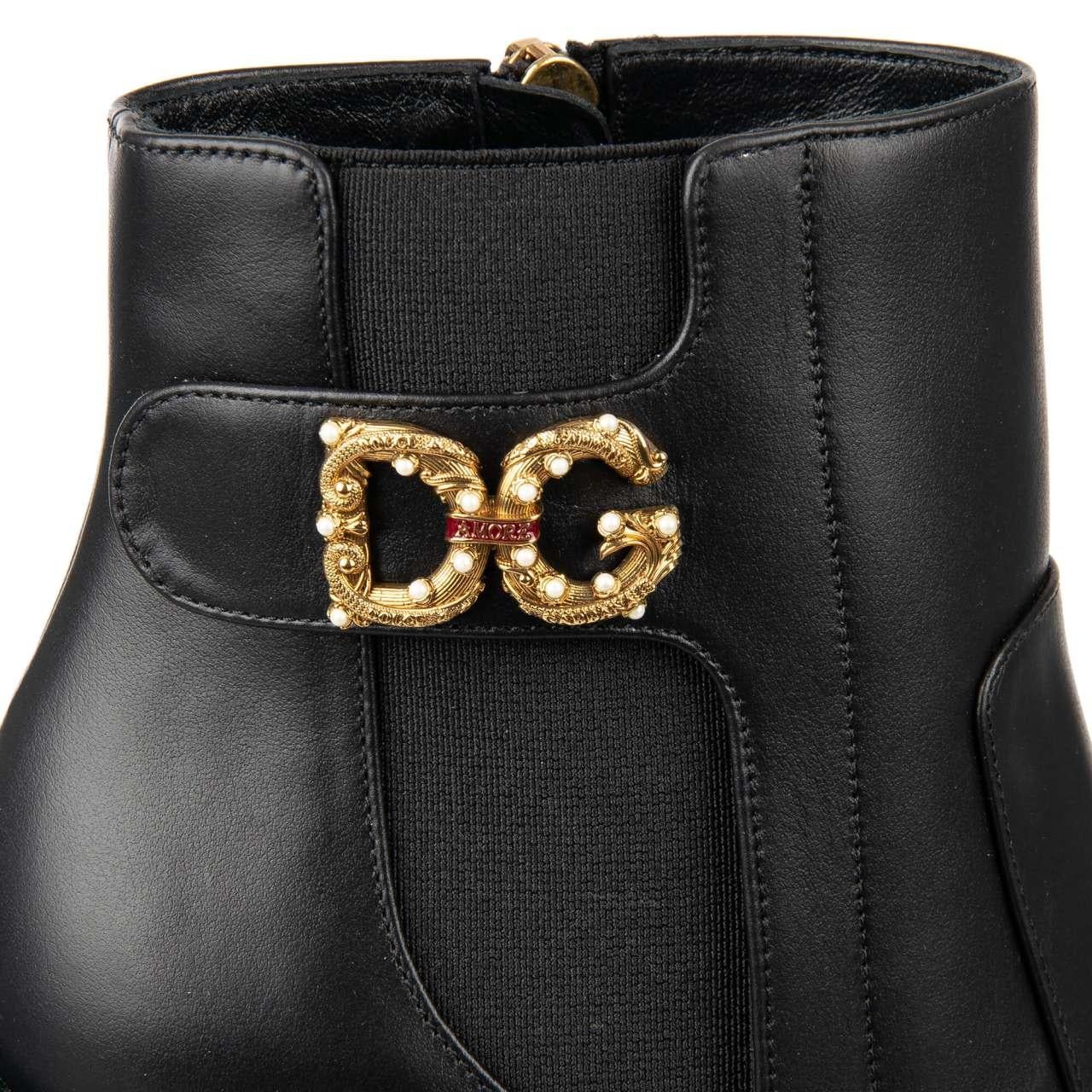 Dolce & Gabbana - DG Amore Brooch Leather Boots JANE Black EUR 37 For Sale 1