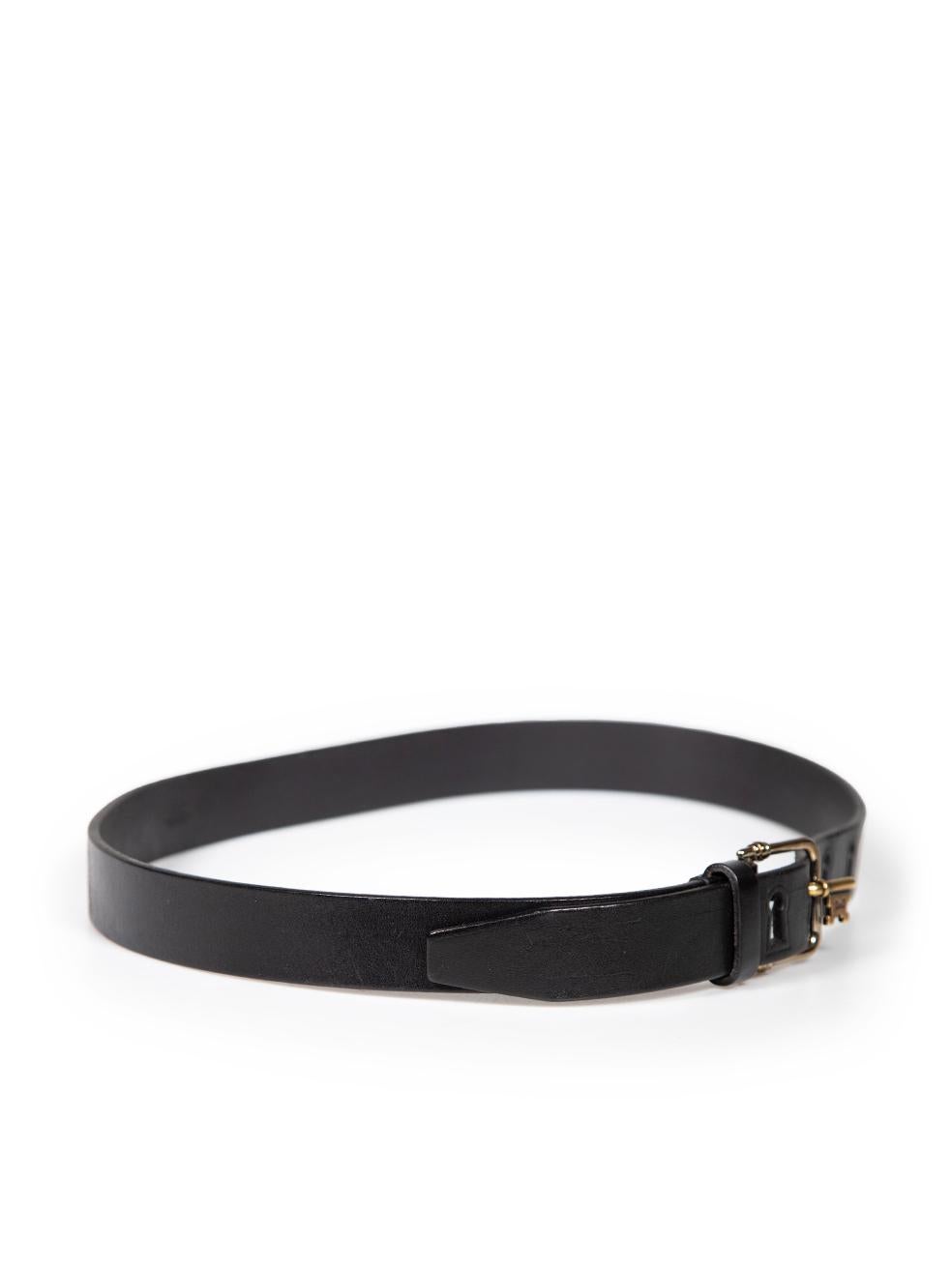 CONDITION is Very good. Minimal wear to belt is evident. Minimal wear to the front with light scratch to the leather on this used D&G designer resale item. This item comes with original dust bag.
 
 
 
 Details
 
 
 Black
 
 Leather
 
 Waist belt
 
