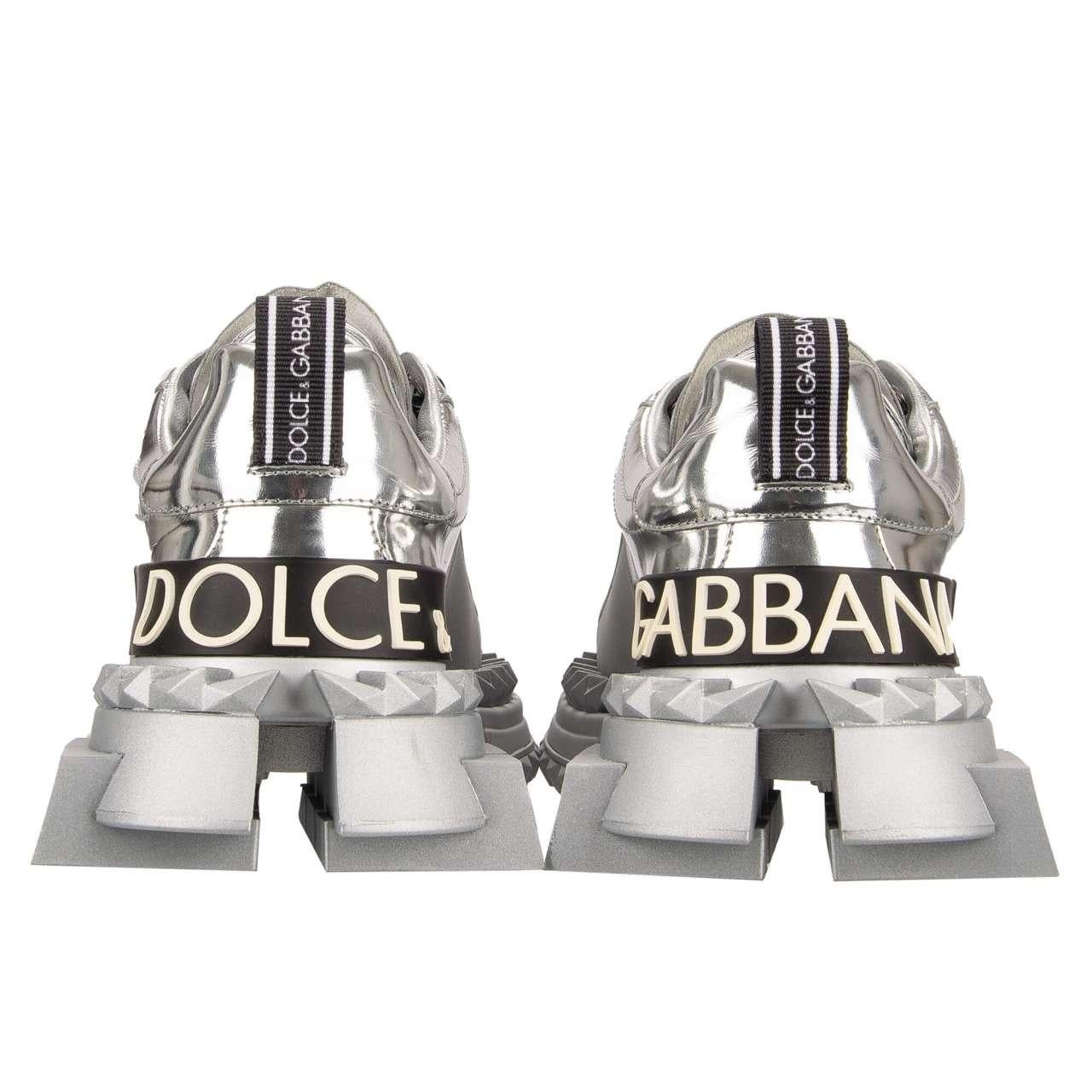 Dolce & Gabbana - DG Logo Plateau Sneaker SUPER QUEEN Silver 37 7 For Sale 1