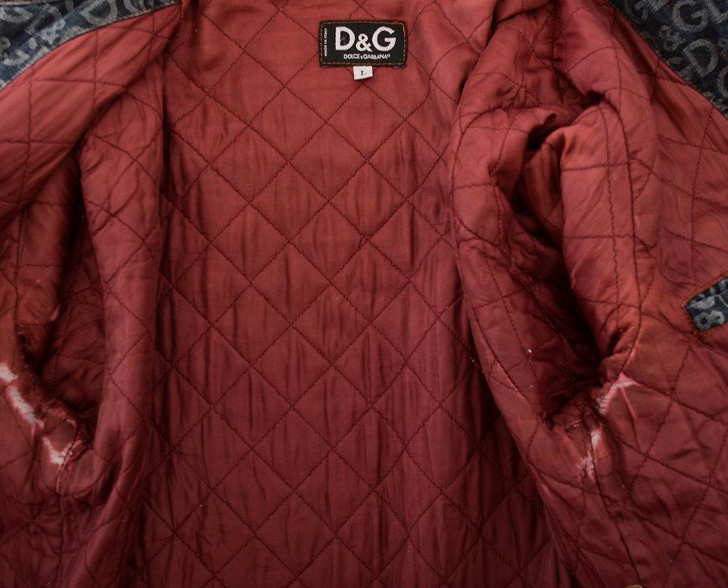 Dolce & Gabbana 'D&G' Repeat Logo Jacket For Sale 3