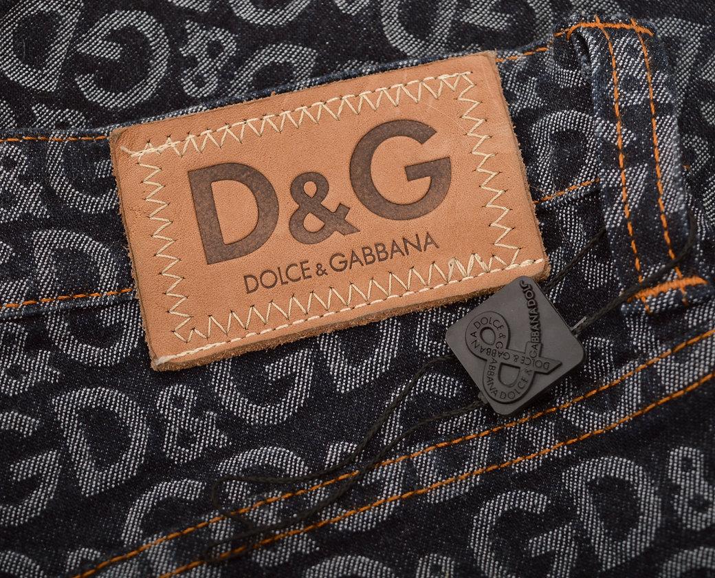 Dolce & Gabbana 'D&G' Repeat Logo Jacquard Two Piece Matching Jacket Jeans Set For Sale 6