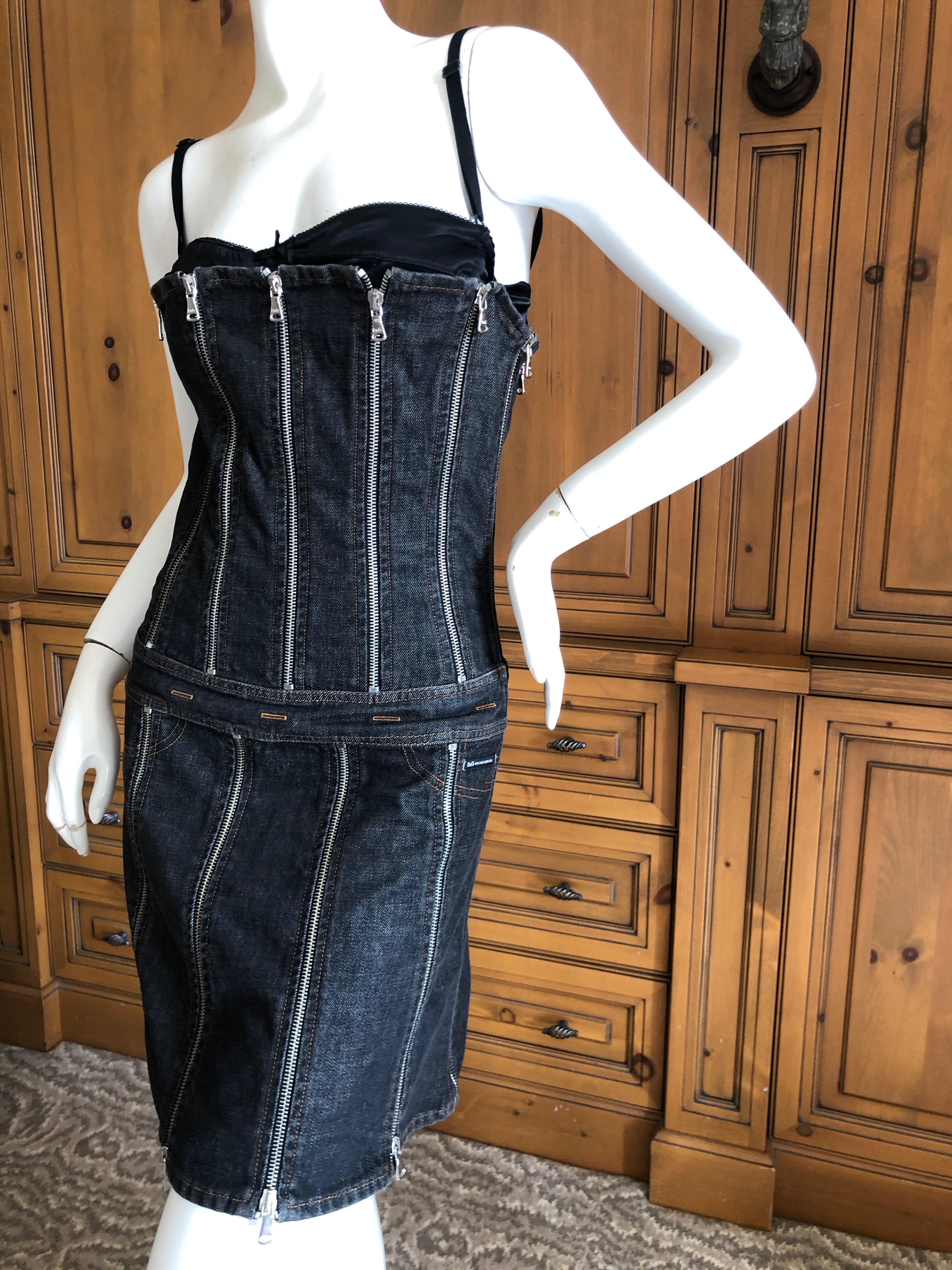 Dolce & Gabbana D&G Vintage Dark Denim Zipper Accented Cocktail Dress
.There is an inner bra attached, and all the zippers are metal working zippers, so it weighs more than you would expect.
Size 42
Bust 34