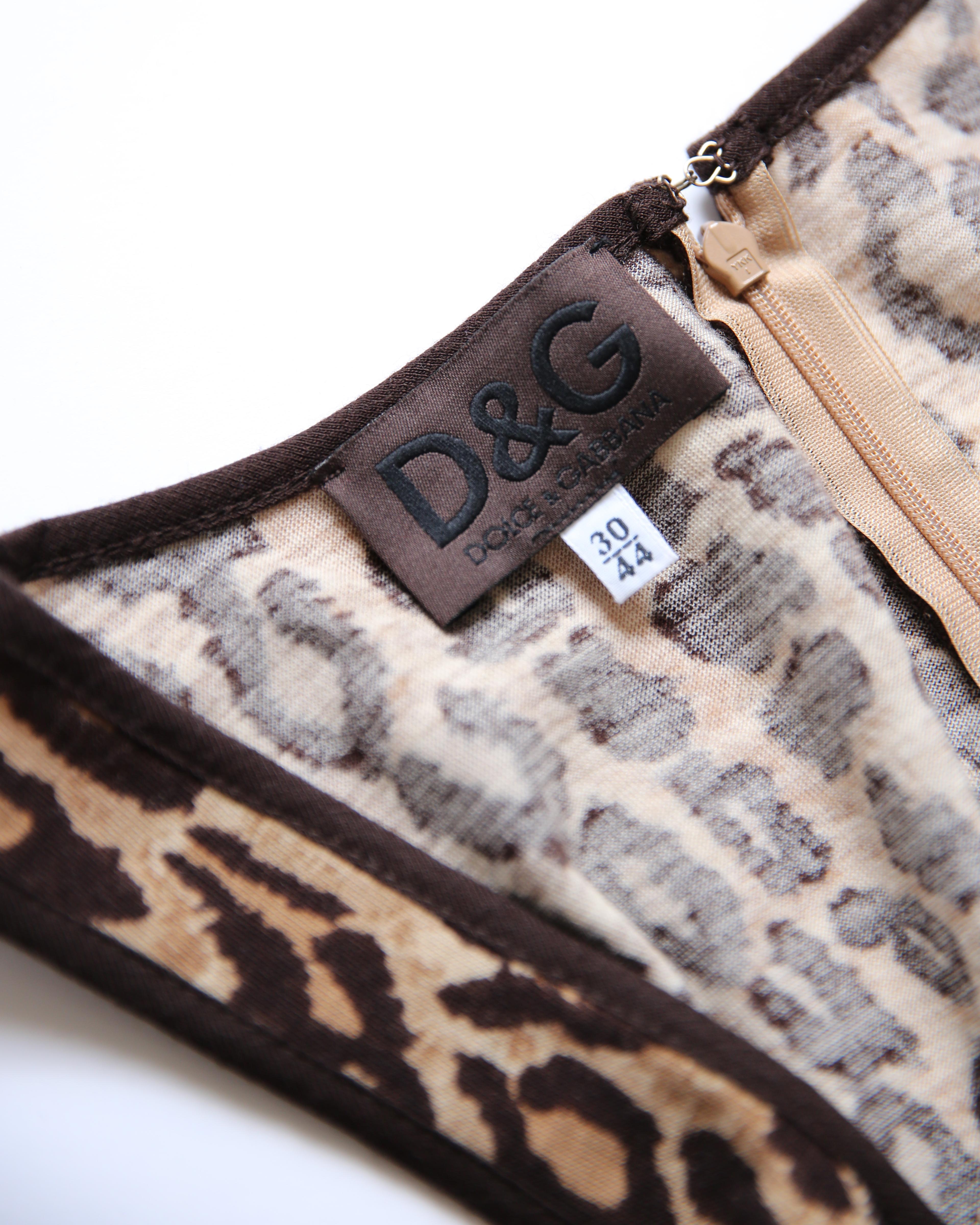 Dolce & Gabbana D&G wool sleeveless body con leopard print black brown dress For Sale 5