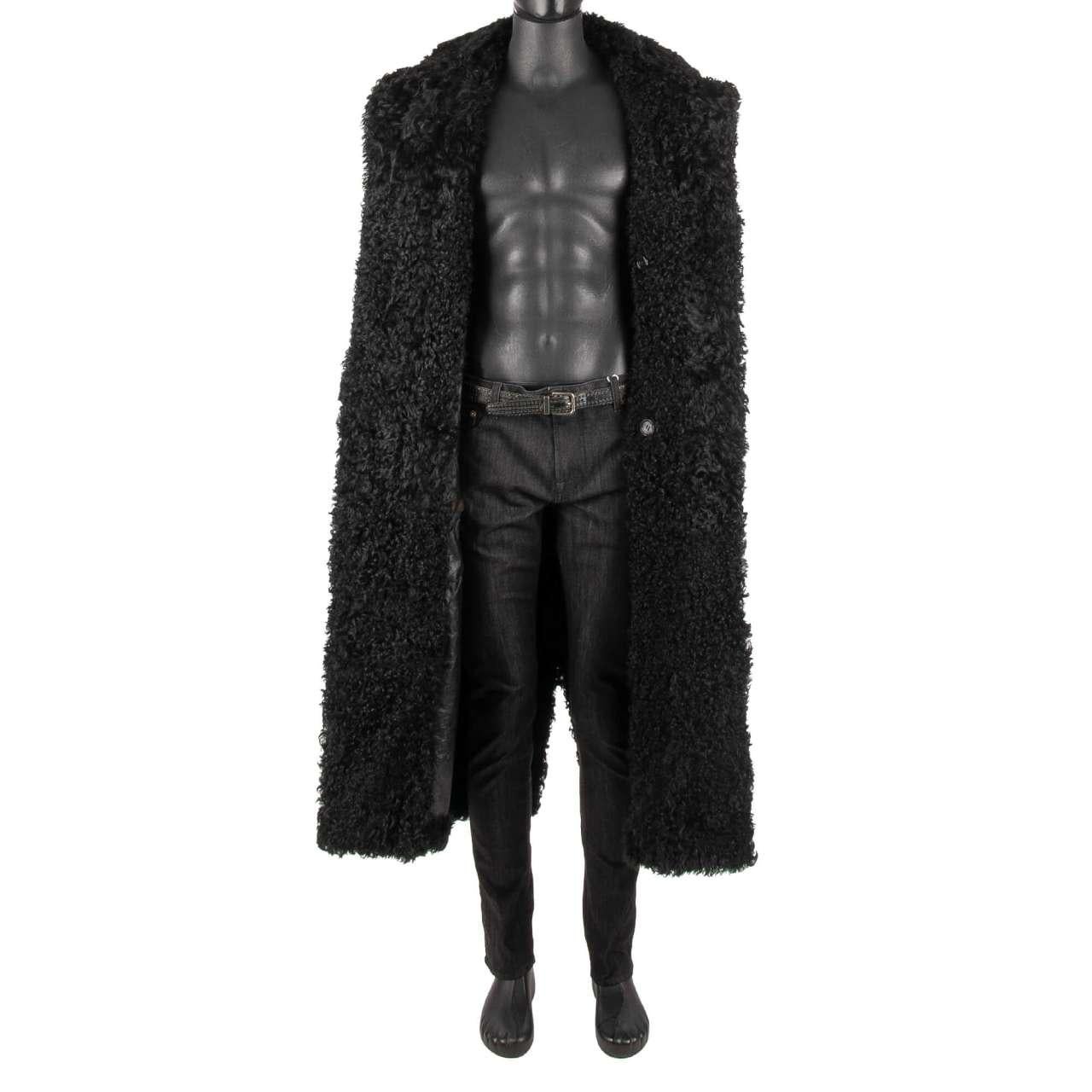 Men's Dolce & Gabbana Double-Breasted Oversize Lamb Fur Leather Coat Black 46 For Sale