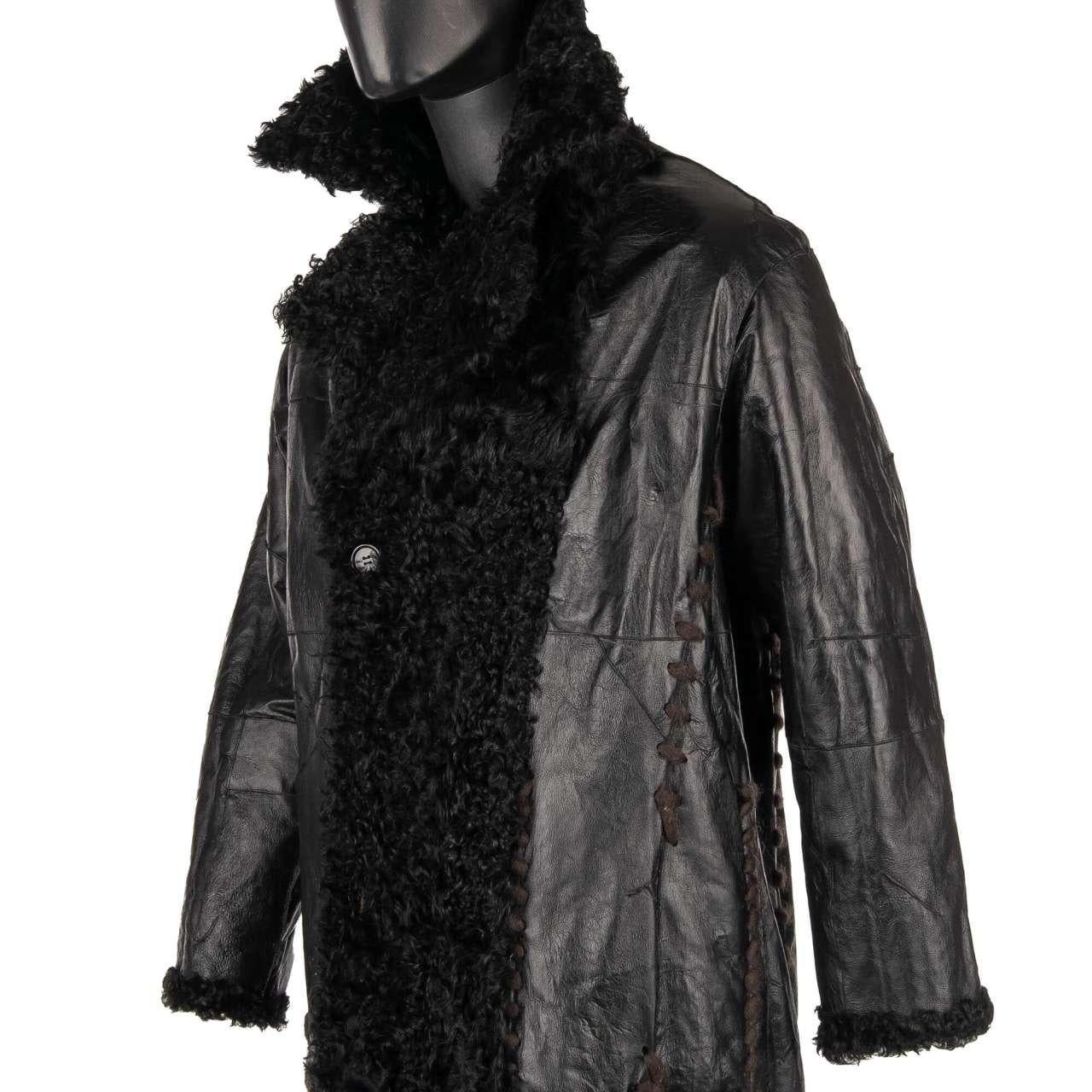 Dolce & Gabbana Double-Breasted Oversize Lamb Fur Leather Coat Black 46 For Sale 4