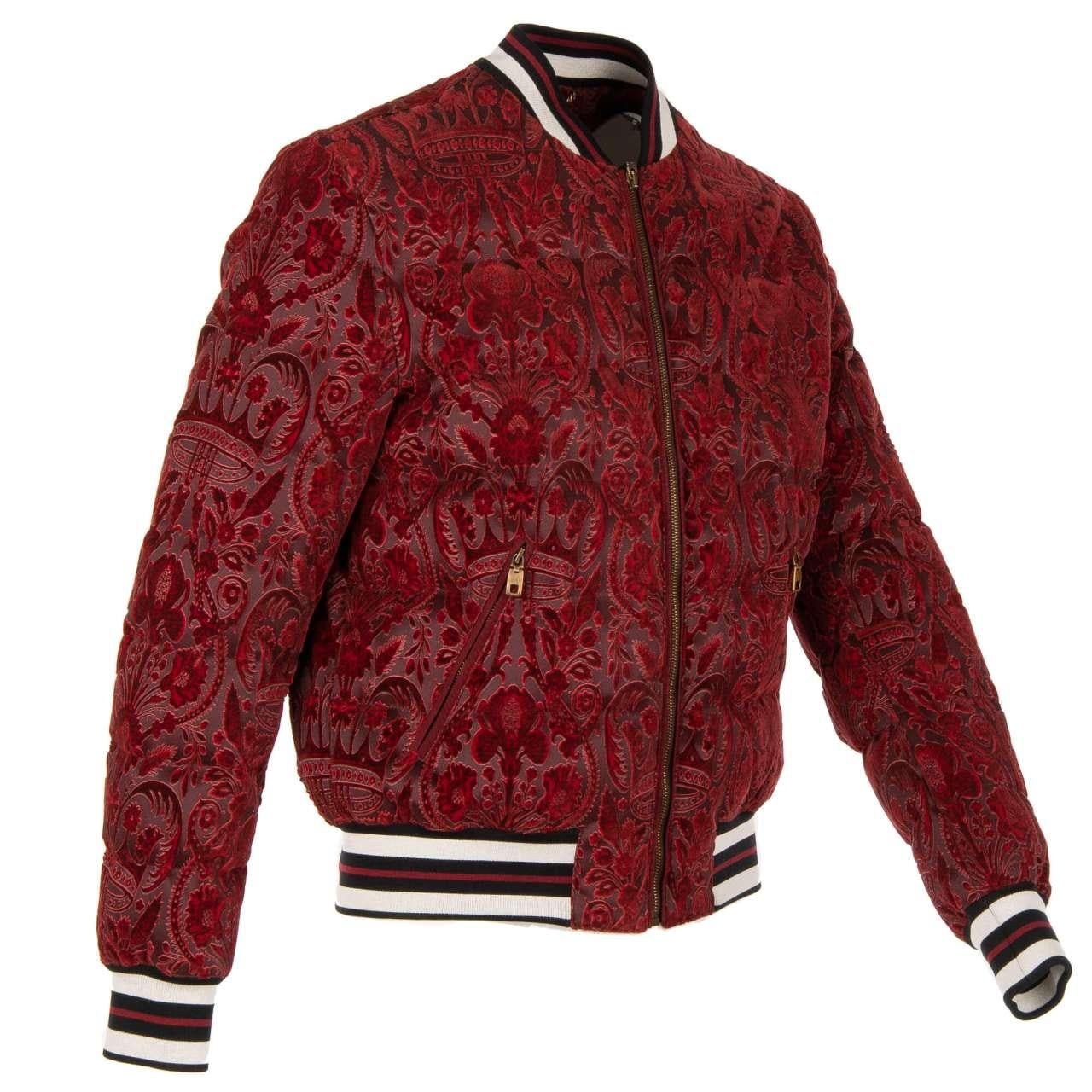 Dolce & Gabbana Down Bomber Jacket with Baroque Brocade Crowns Red 44 In Excellent Condition For Sale In Erkrath, DE