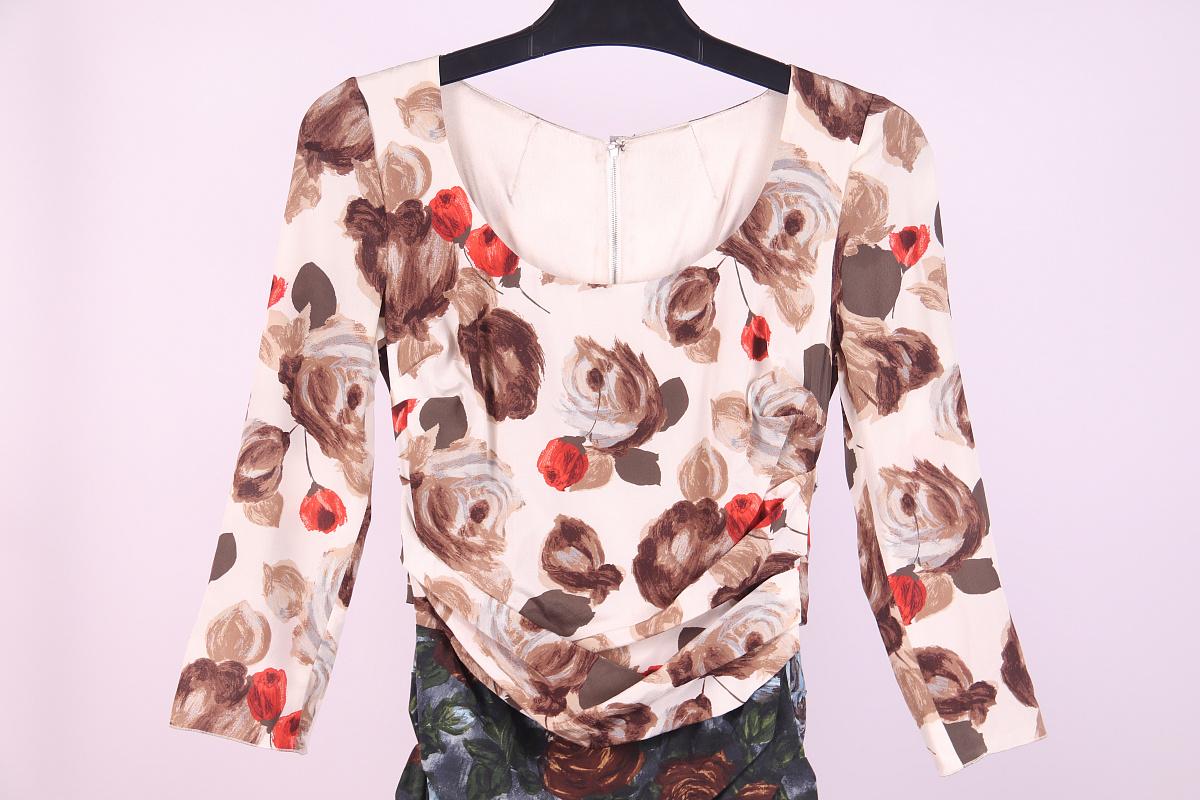 Women's Dolce & Gabbana Drape silk Dress Floral Pattern For Sale