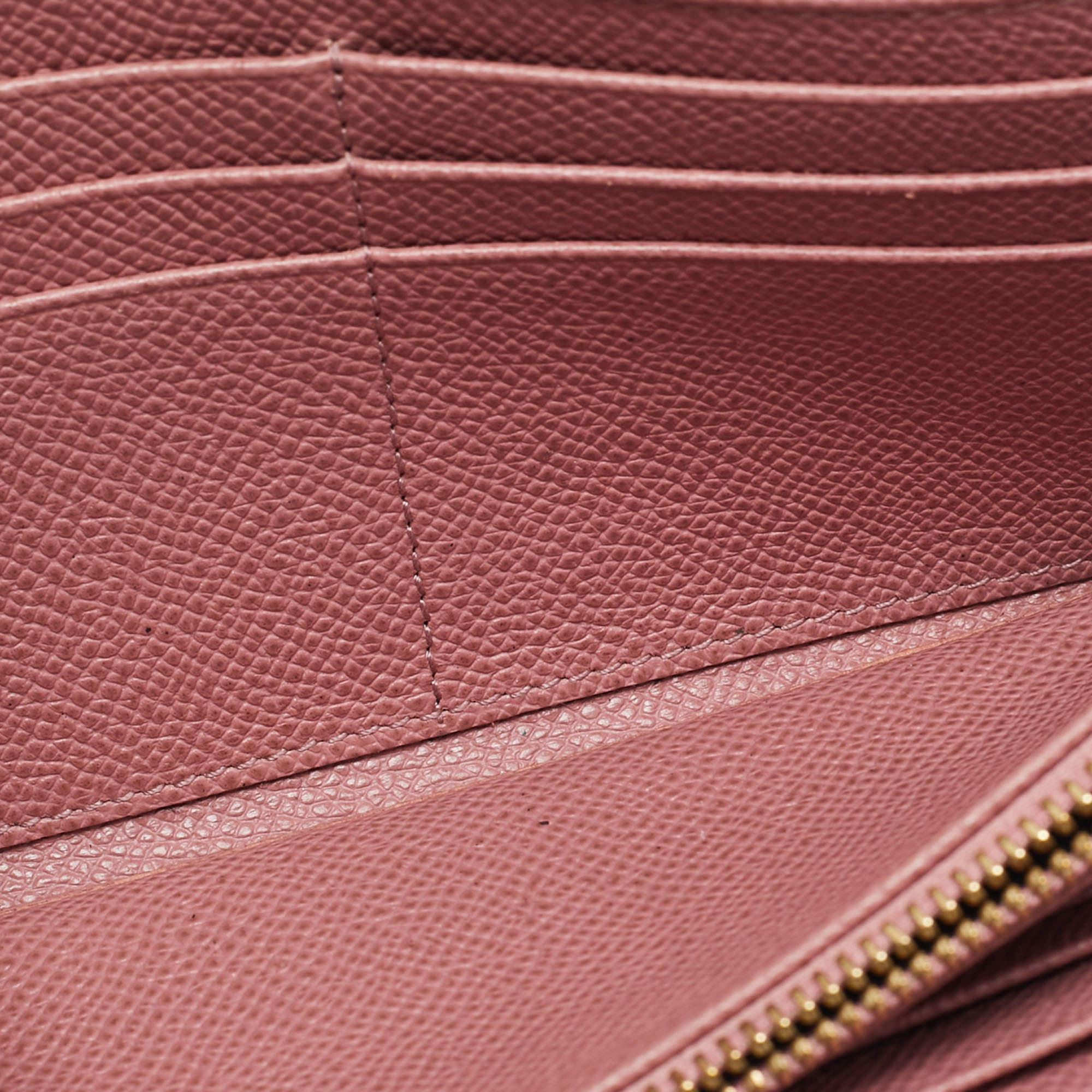 Dolce & Gabbana Dusty Pink Leather Flap Continental Wallet For Sale 1