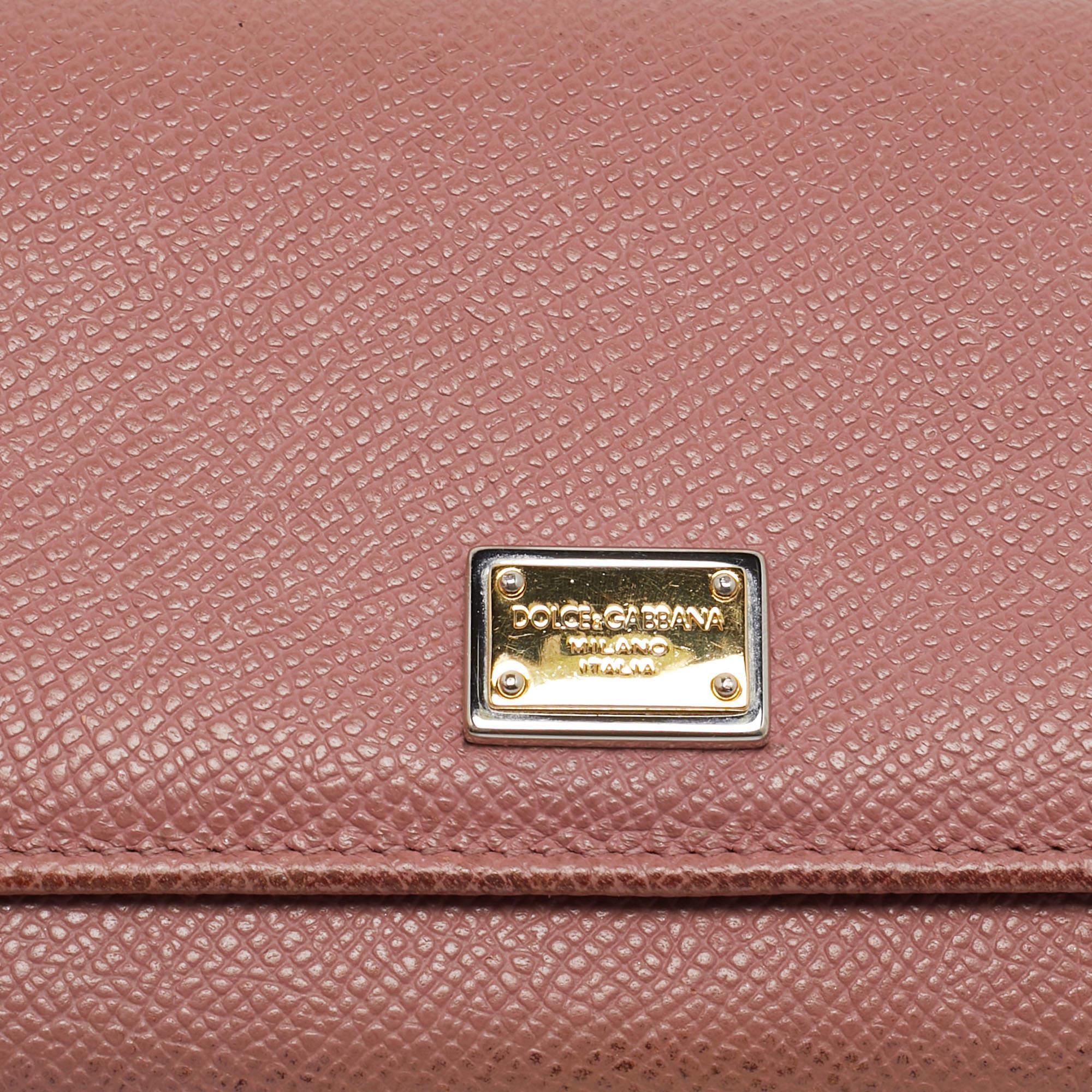 Dolce & Gabbana Dusty Pink Leather Flap Continental Wallet For Sale 3