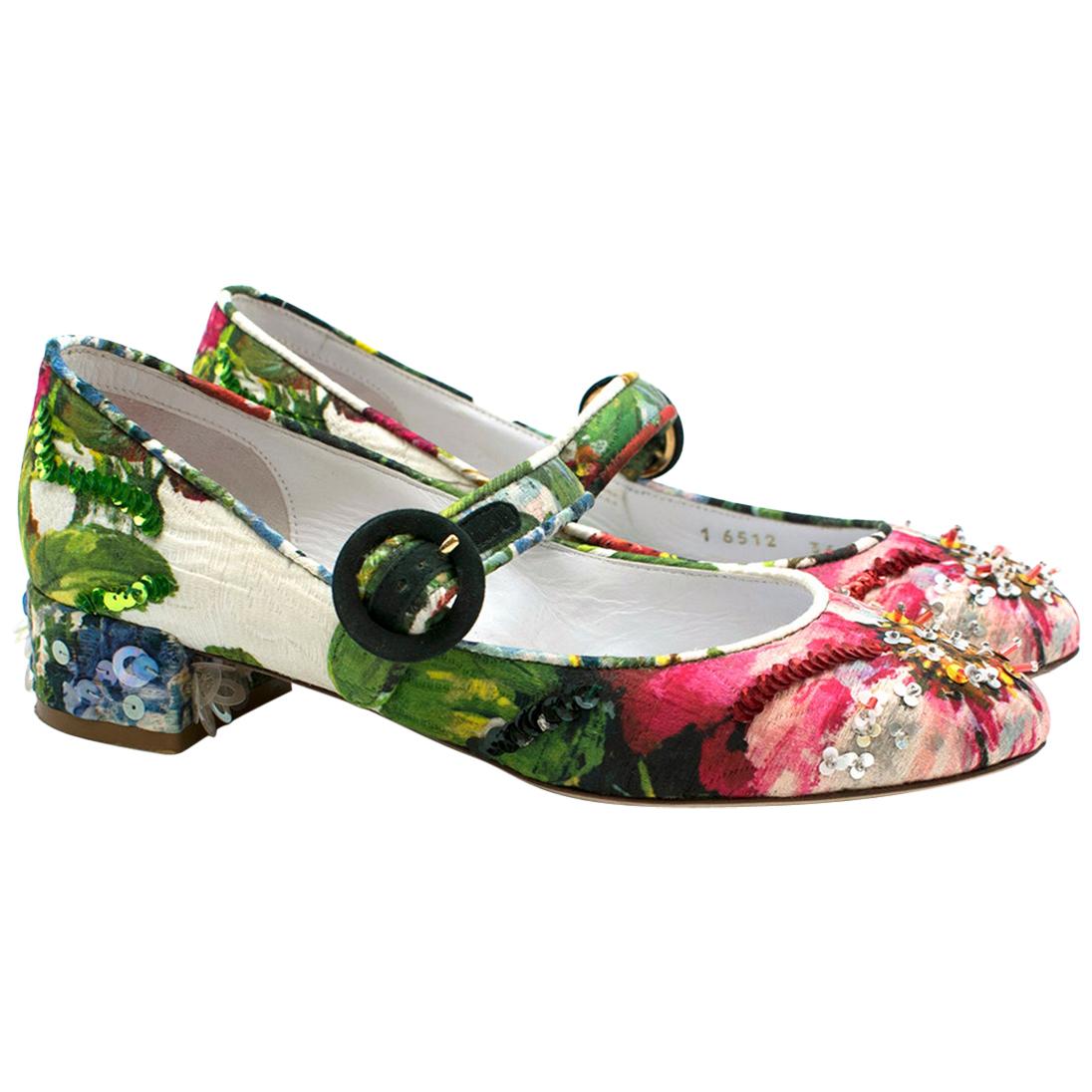 Dolce
Gabbana Embellished Floral Printed Pumps UK 3