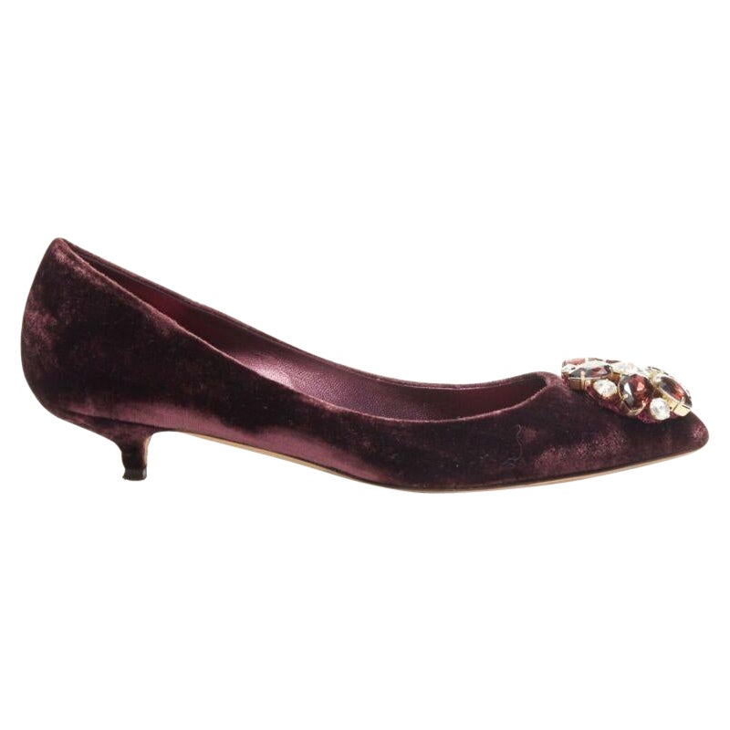 DOLCE GABBANA embellished purple velvet crystal toe kitten heel pumps EU36.5