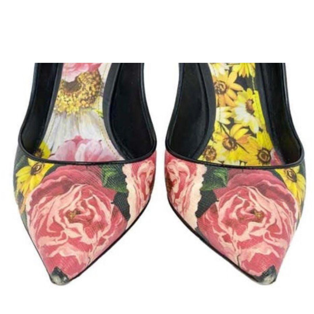 Dolce & Gabbana EU 37 Multicolor Floral Pointed-Toe Pumps For Sale 1