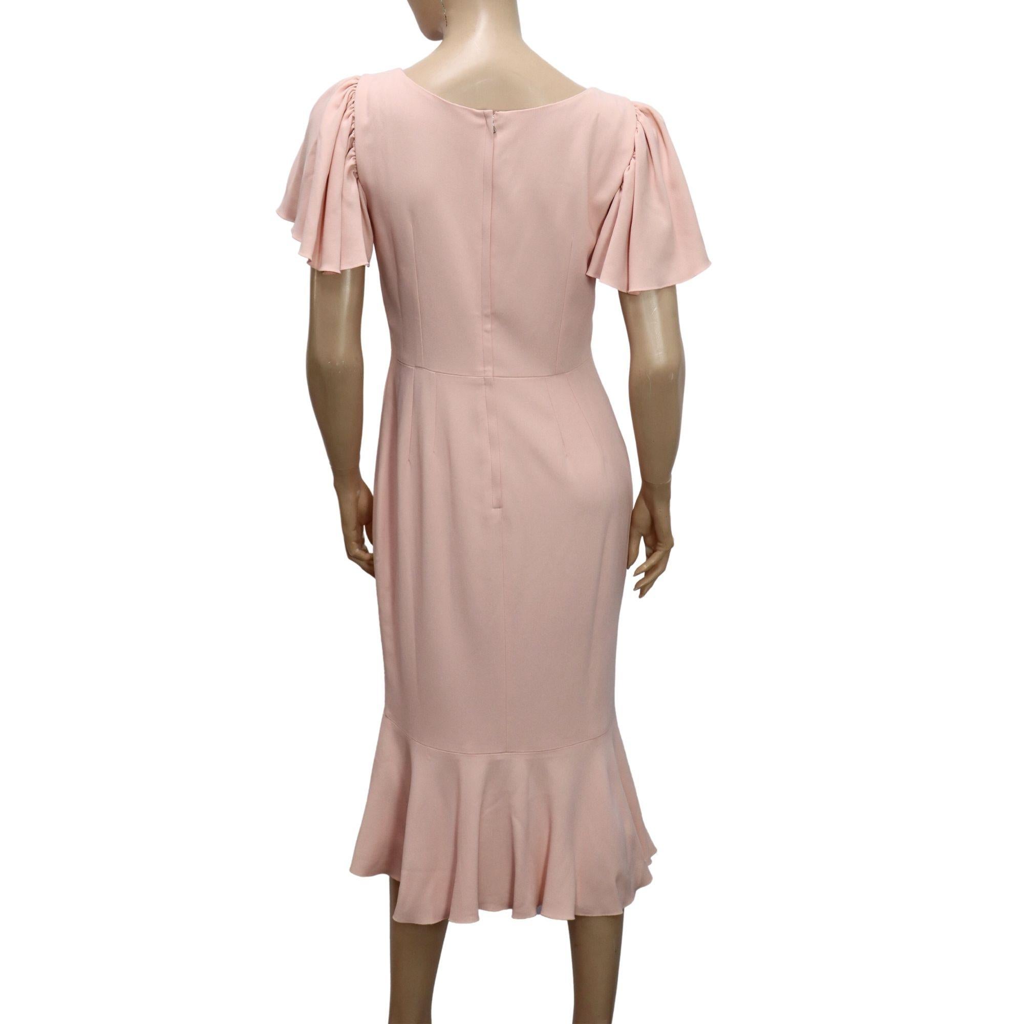 Dolce & Gabbana IT 44 Kleid mit geriffelten Ärmeln und gerafftem Saumtem Saum im Zustand „Gut“ im Angebot in Amman, JO