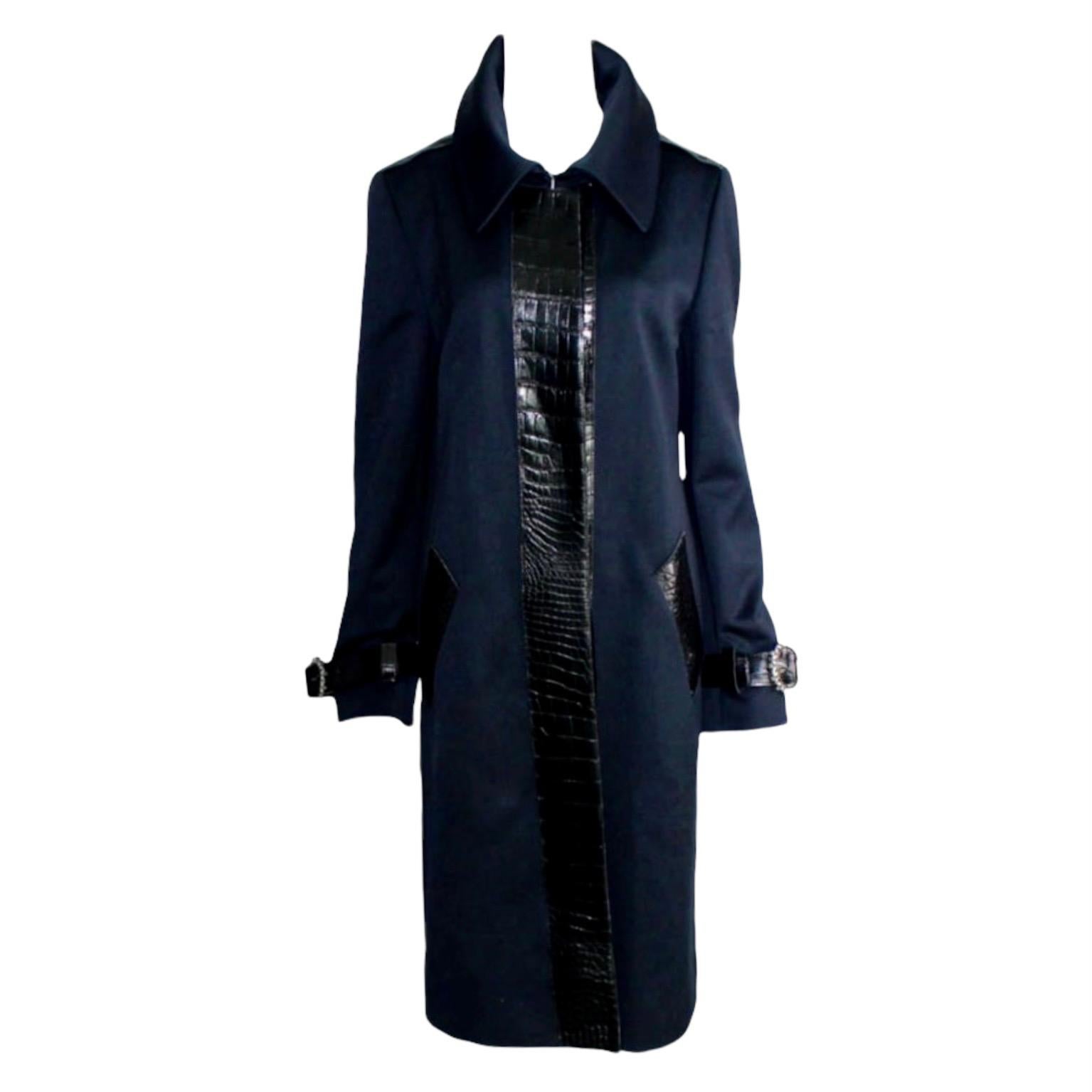 STUNNING DOLCE & GABBANA COAT WITH EXOTIC LEATHER 

COLLECTOR'S PIECE

DETAILS:

    A DOLCE & GABBANA classic signature piece that will last you for years
    A true haute couture-alike  piece
    Impossible to find
From Dolce & Gabbana's exotic