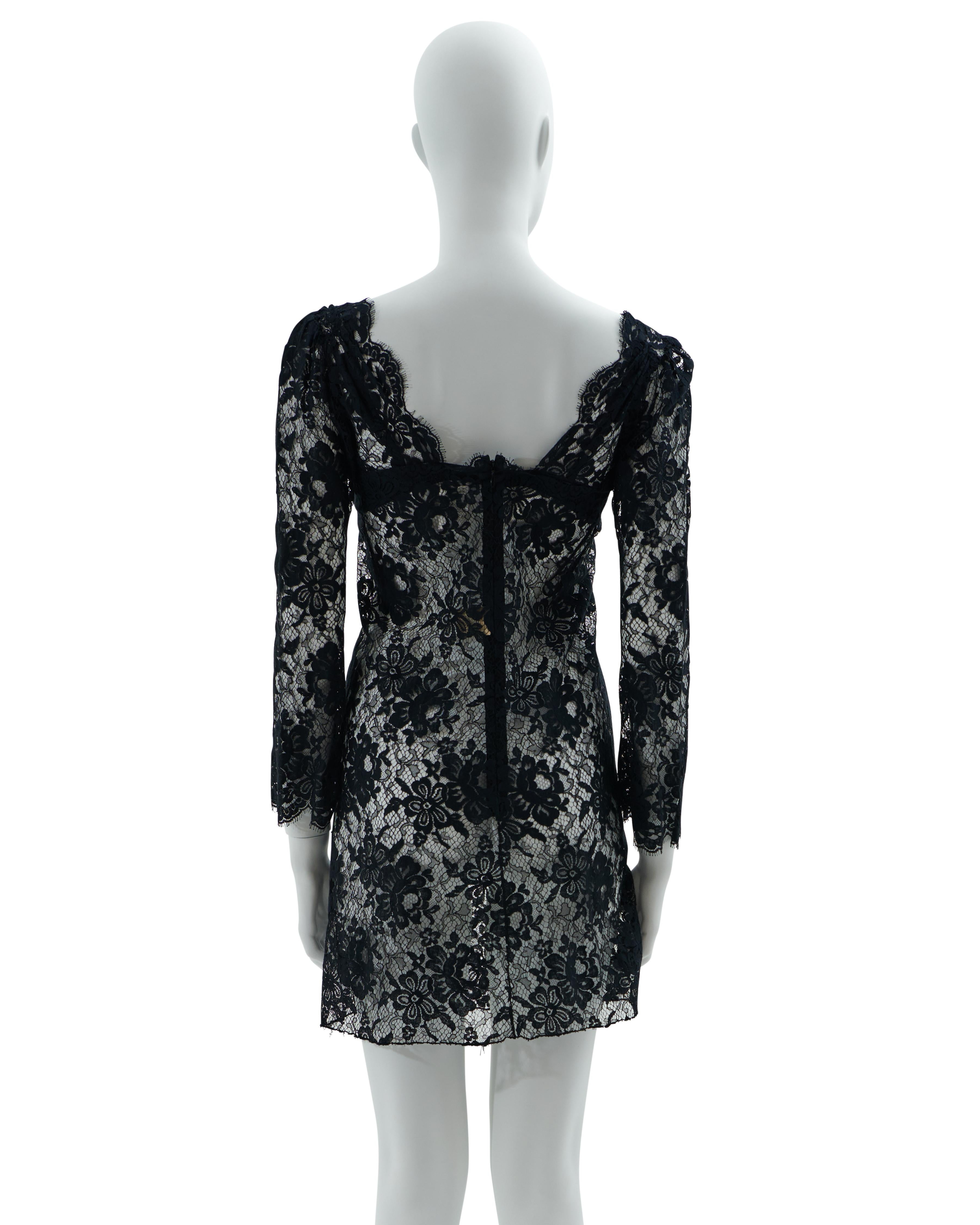 Dolce & Gabbana F/W 2001 Black lace slip dress with attached bra In Excellent Condition For Sale In Milano, IT