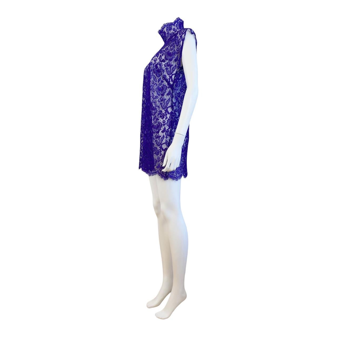 Dolce + Gabbana F/W 2001 Purple Floral Lace Mini Dress High Neck   For Sale 3