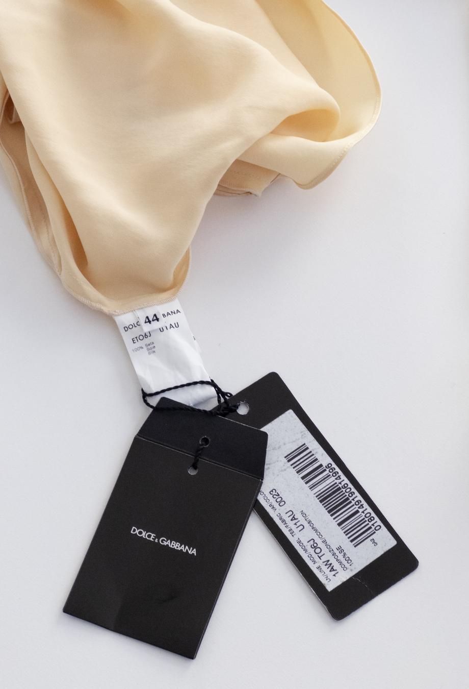 Dolce & Gabbana F/W 2002 Vestido Pañuelo de Seda de Pasarela Sz IT44 en venta 5