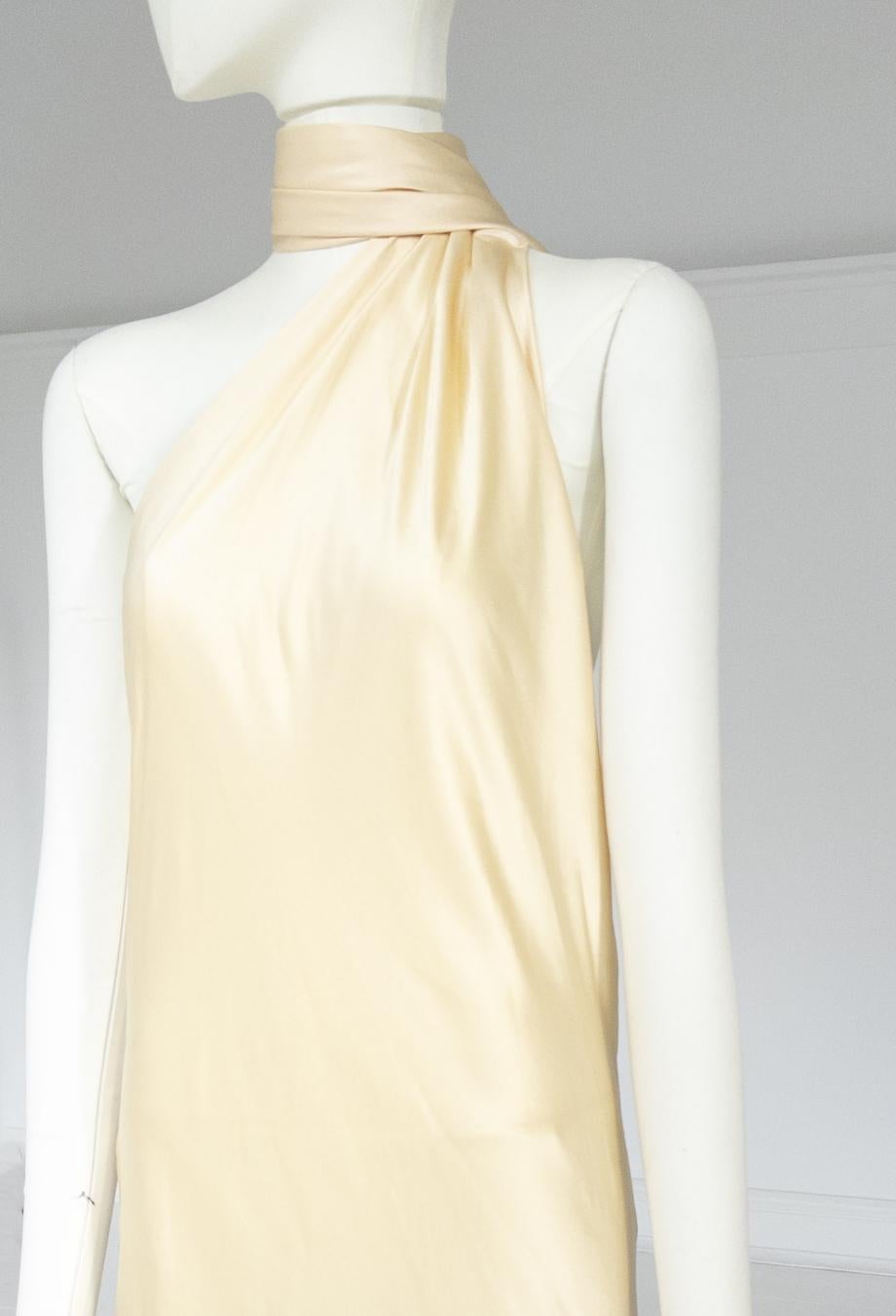 Dolce & Gabbana F/W 2002 Vestido Pañuelo de Seda de Pasarela Sz IT44 en venta 3