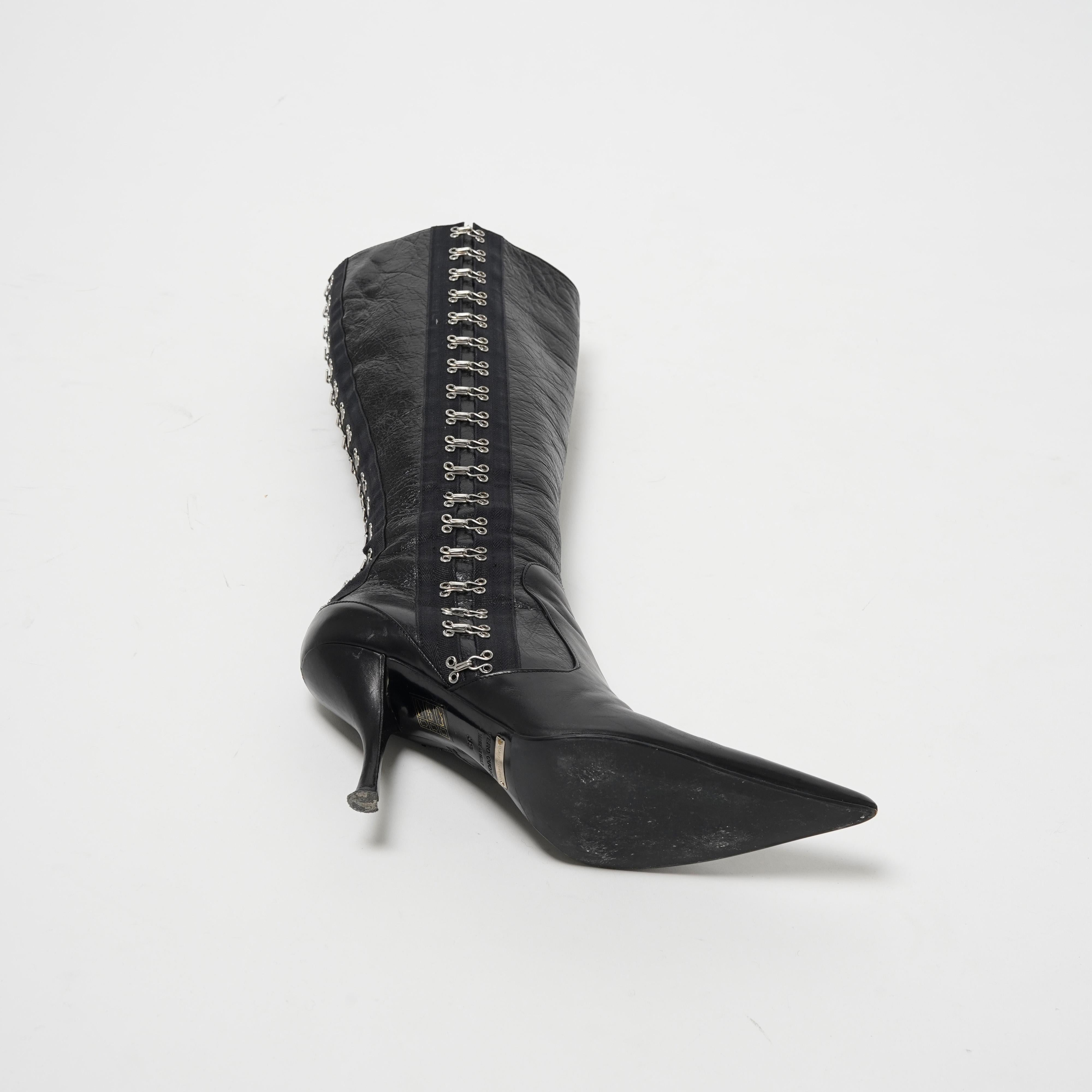 Dolce & Gabbana F/W 2003 Corset Hook and Eye Closure Leather Boots in Black For Sale 2