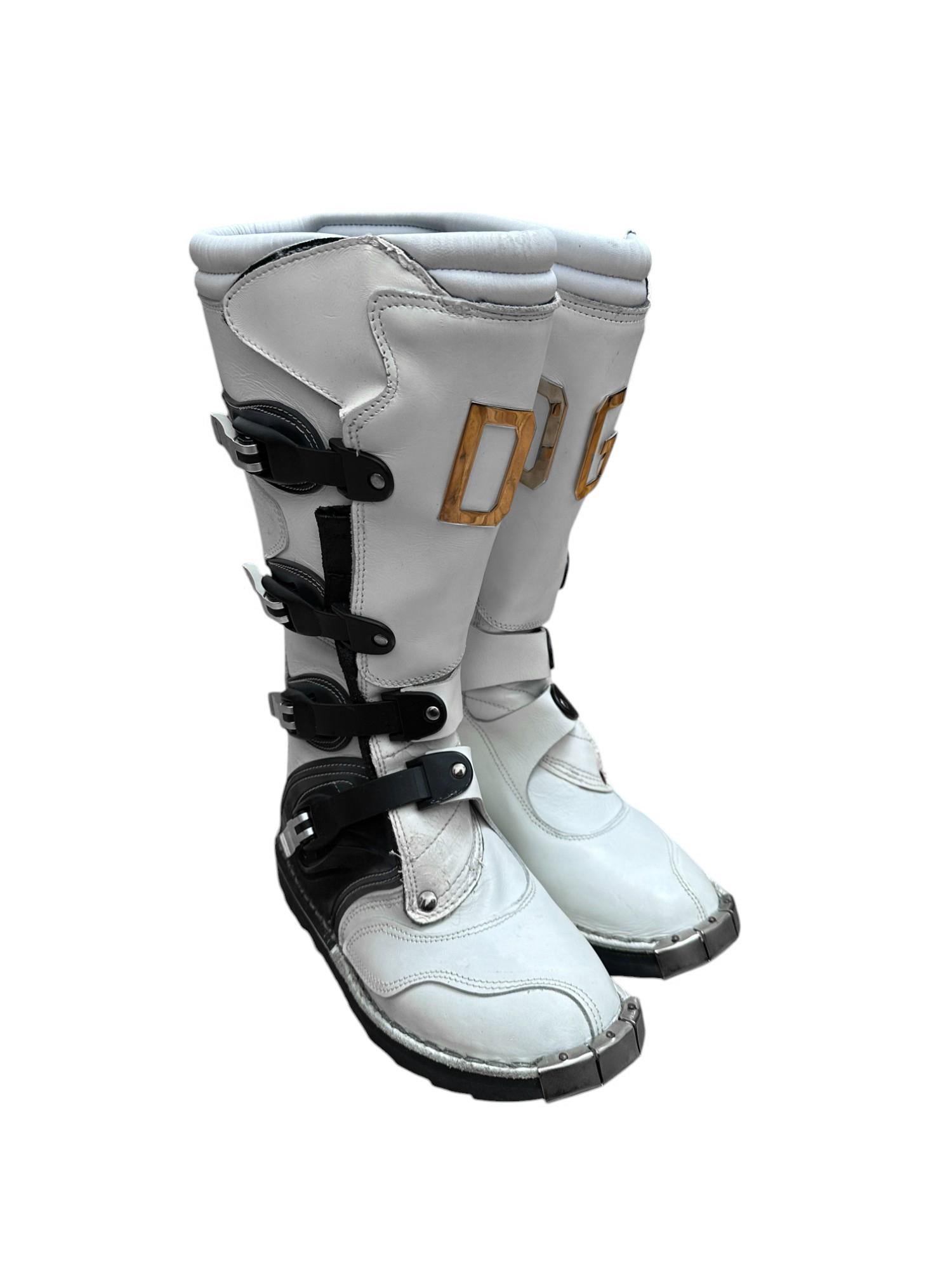 Dolce & Gabbana F/W 2003 Moto Cross Botas Blancas en venta