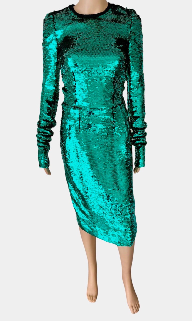 global desi green maxi dress GREEN SEQUIN STRAPLESS DRESS | CULT MIA main image 0