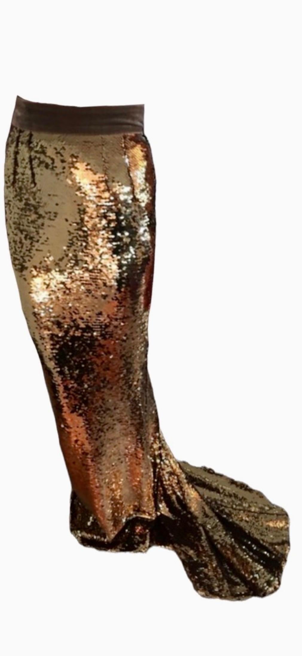 Dolce & Gabbana F/W 2011 Unworn Sequin Embellished Gold Train Maxi Skirt  In New Condition For Sale In Naples, FL