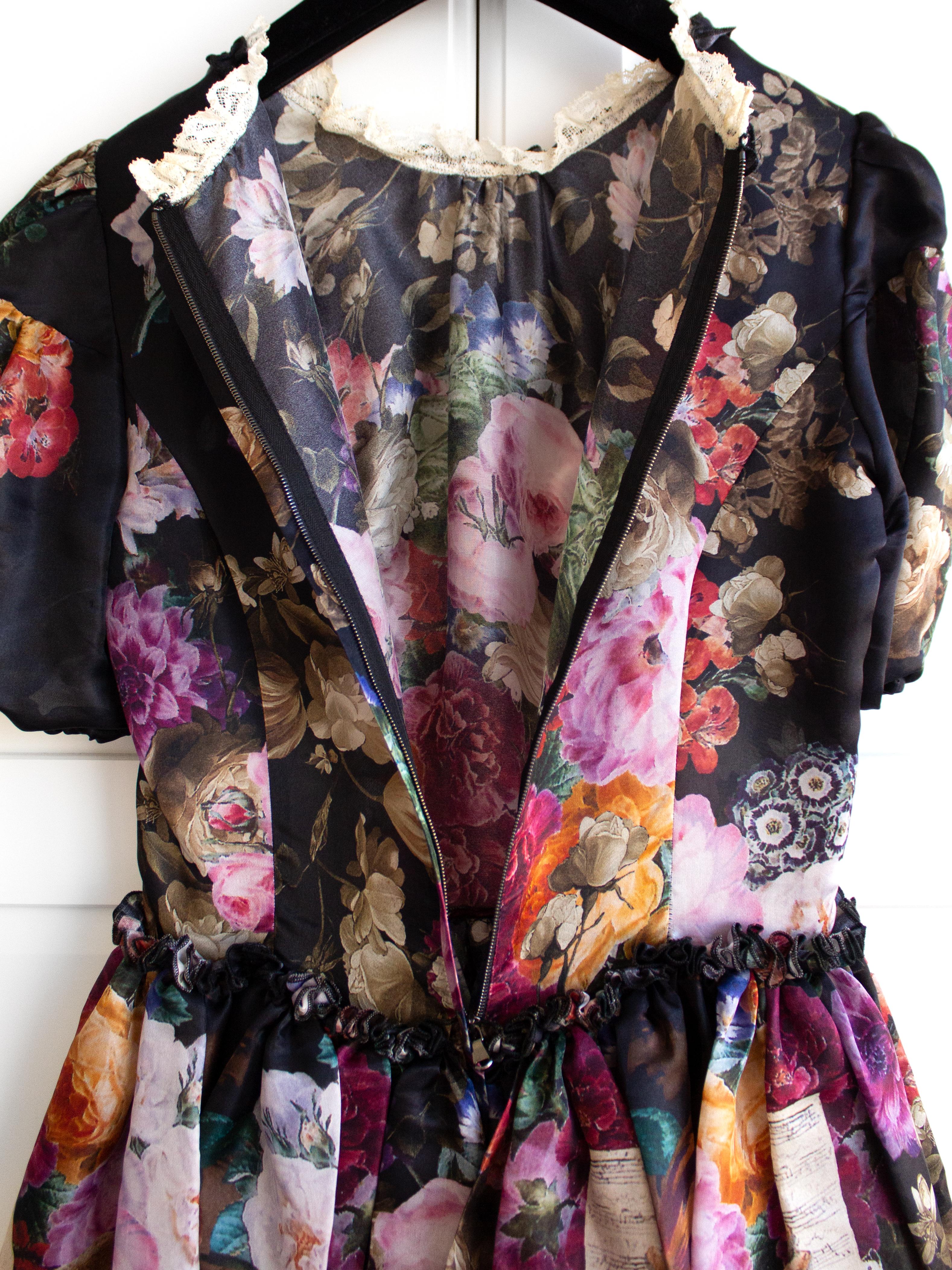 Dolce & Gabbana F/W 2012 Baroque Cherub Angels Print Floral Silk Dress 7