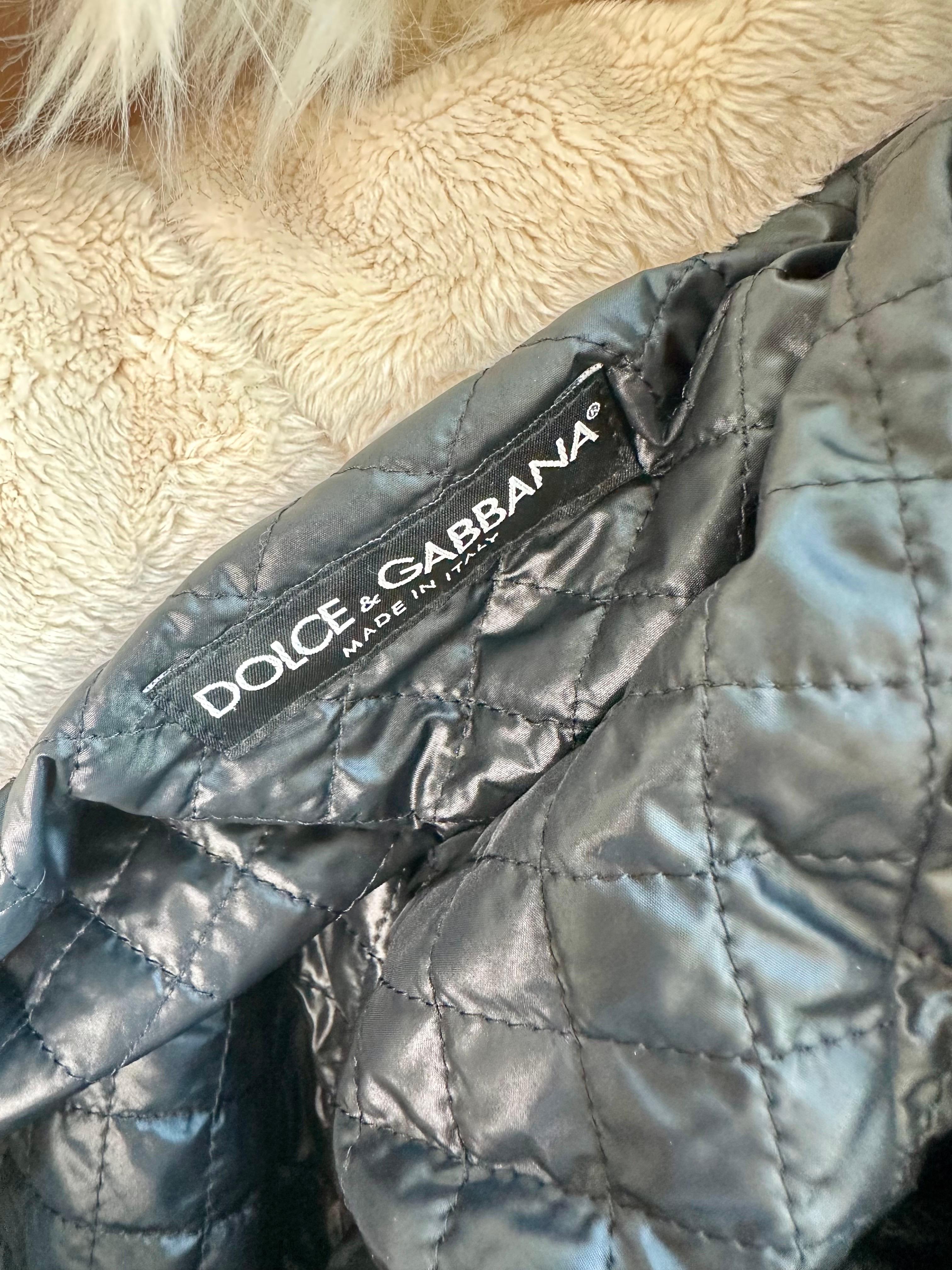 Dolce & Gabbana Blouson bombardier Queen Eco Fur Runway F/W 2017 en vente 15