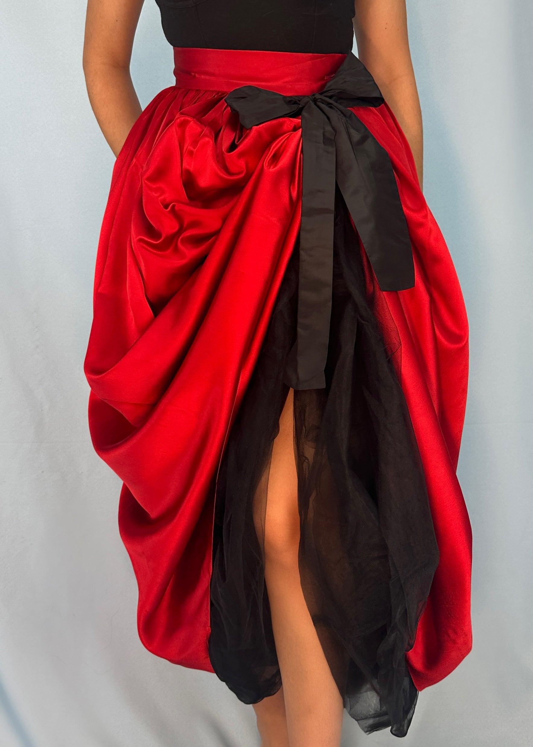 Dolce & Gabbana Fall 1992 Runway Red Satin Tulle Skirt In Good Condition For Sale In Hertfordshire, GB