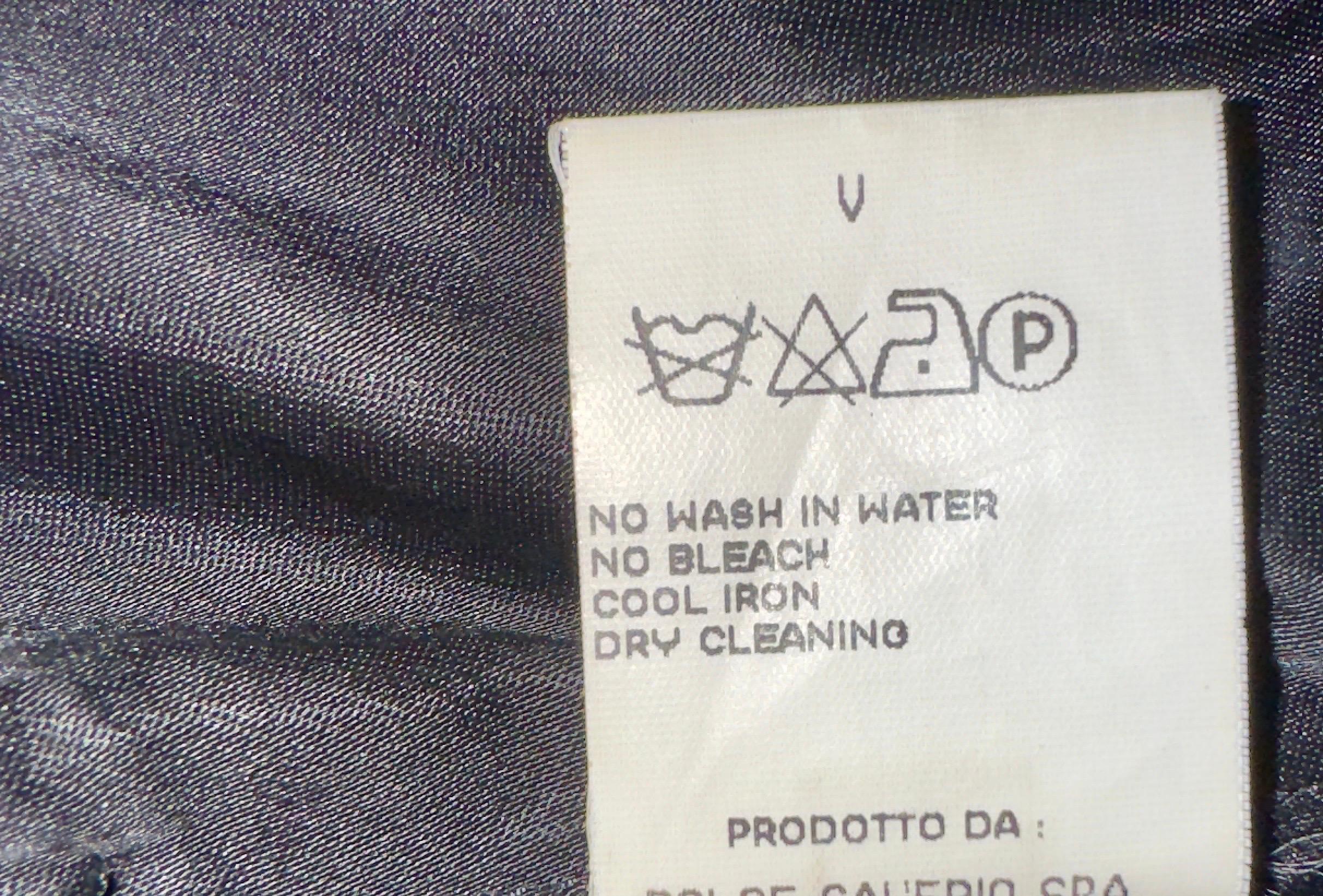 DOLCE & Gabbana Automne 1996 Robe bandeau drapée à chevrons en tweed 44 en vente 4