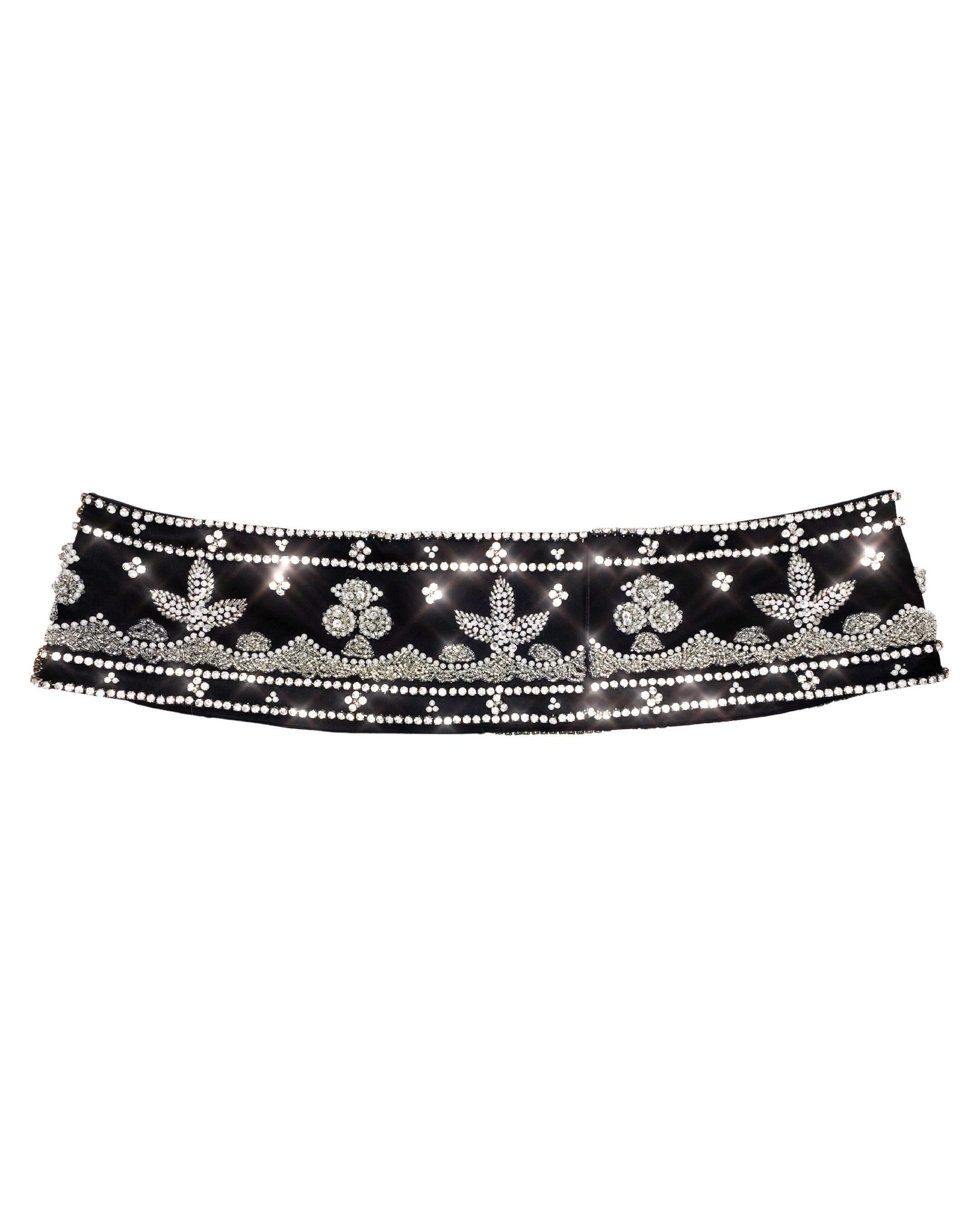 Dolce & Gabbana Fall 1999 Embellished Silk Belt In Excellent Condition For Sale In Prague, CZ