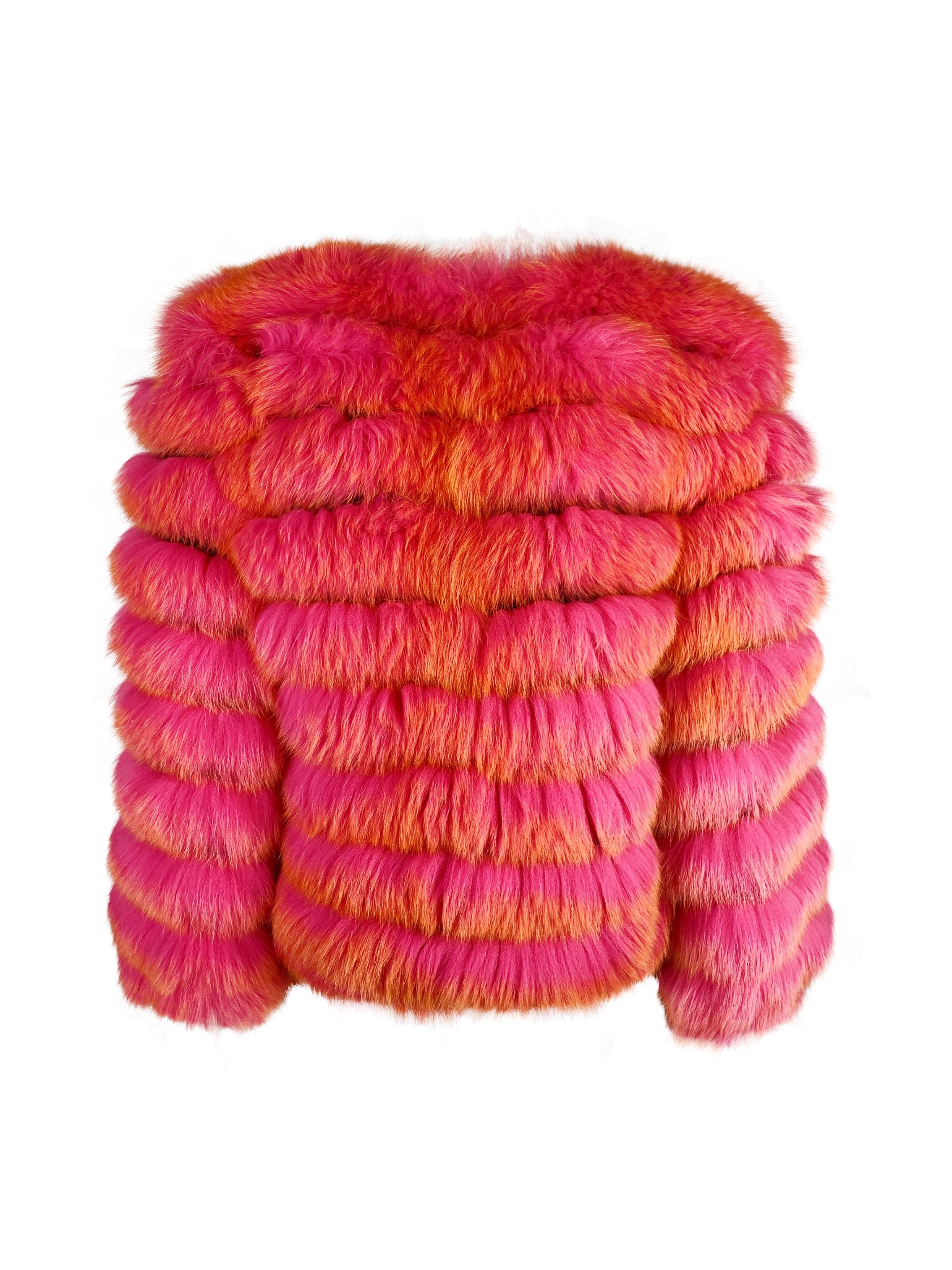 Dolce & Gabbana Fall 1999 Gradient Fox Fur Cropped Jacket In New Condition In Prague, CZ