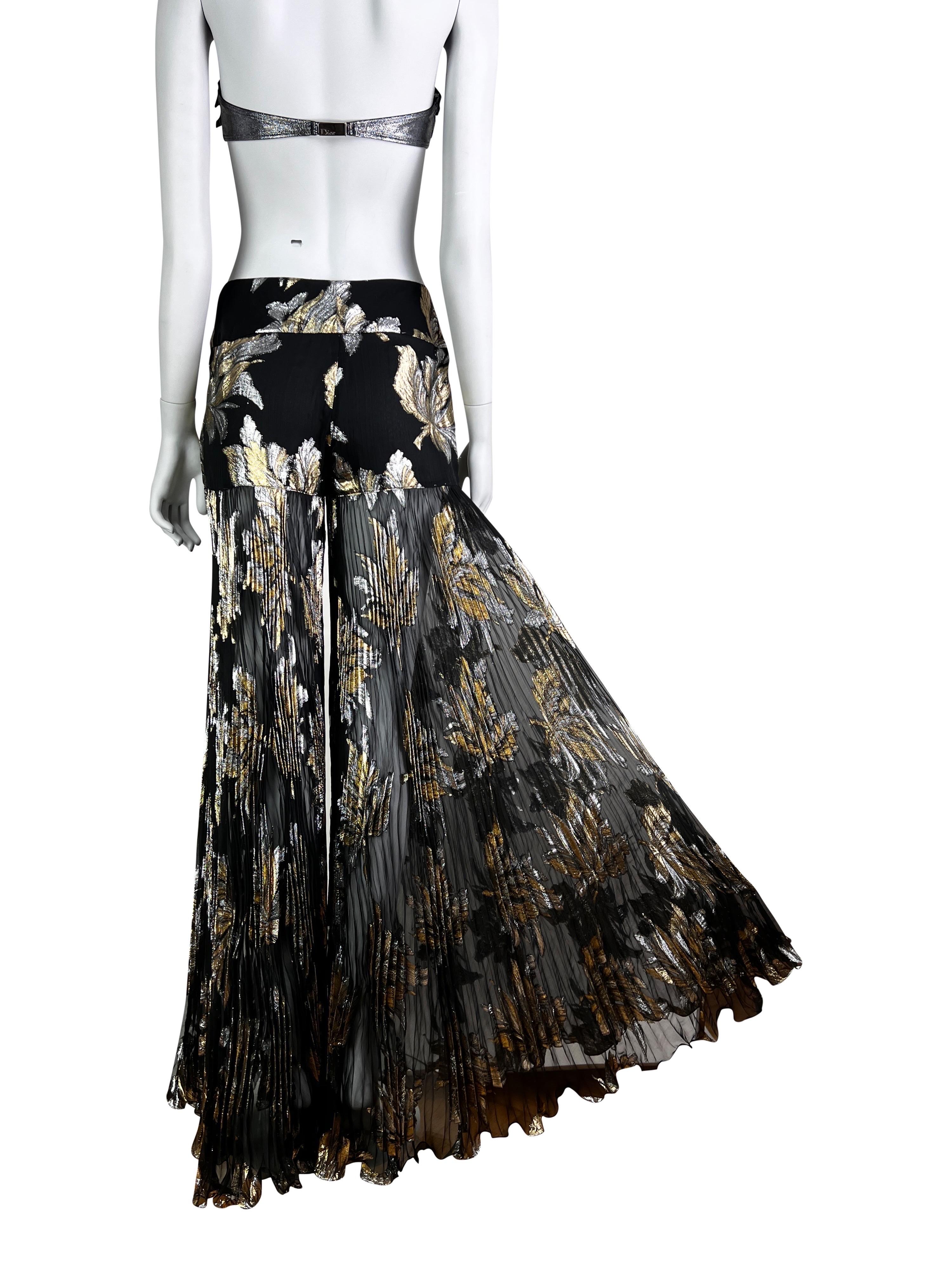 Dolce & Gabbana Fall 2000 Lamé Black Chiffon Silk Pleated Evening Trousers For Sale 1
