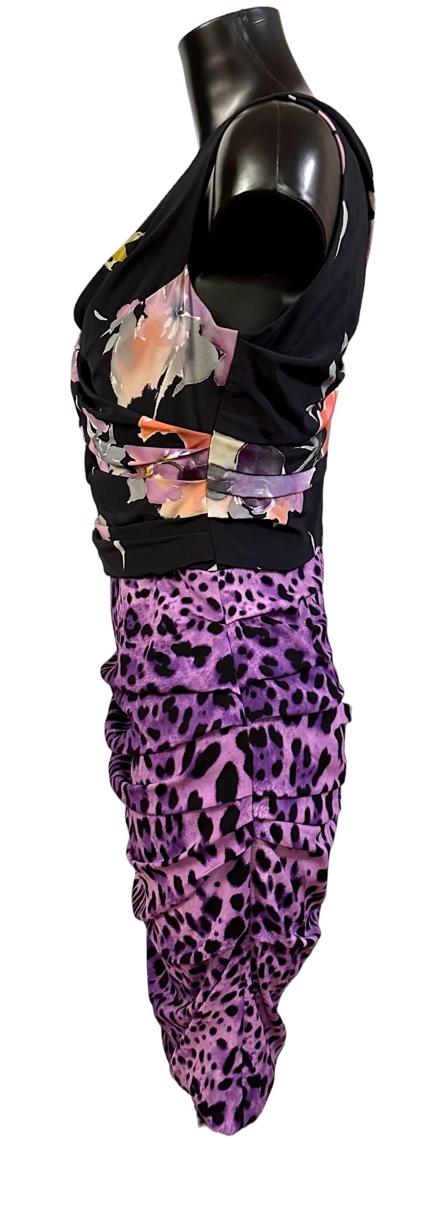 Dolce & Gabbana Floral and Animal Print Silk Dress In Good Condition For Sale In Geneva, CH