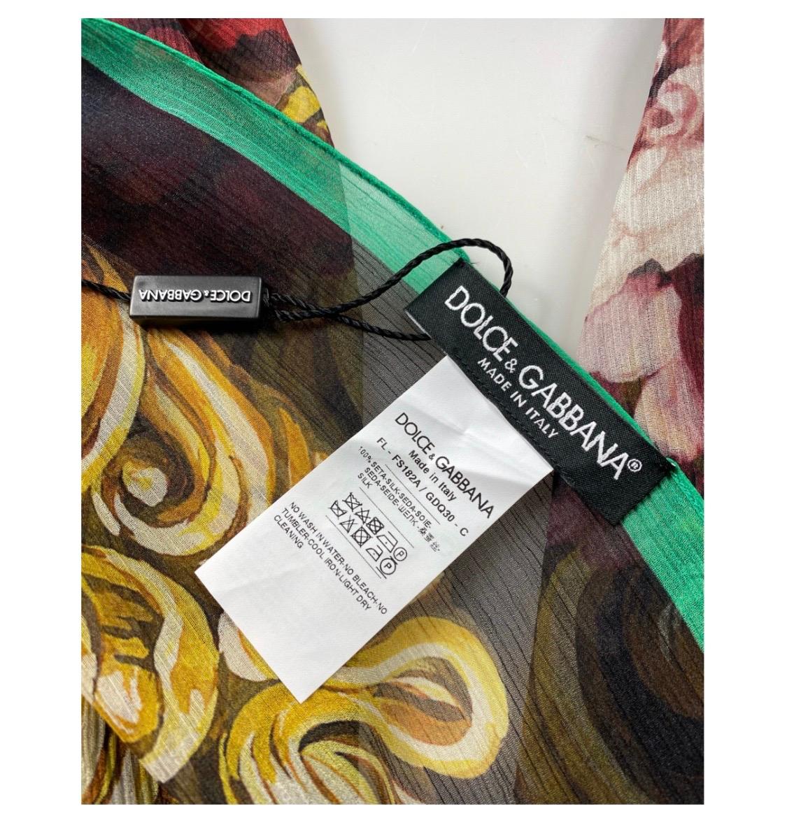 Dolce & Gabbana floral baroque silk multicolour women scarf wrap  In New Condition For Sale In WELWYN, GB