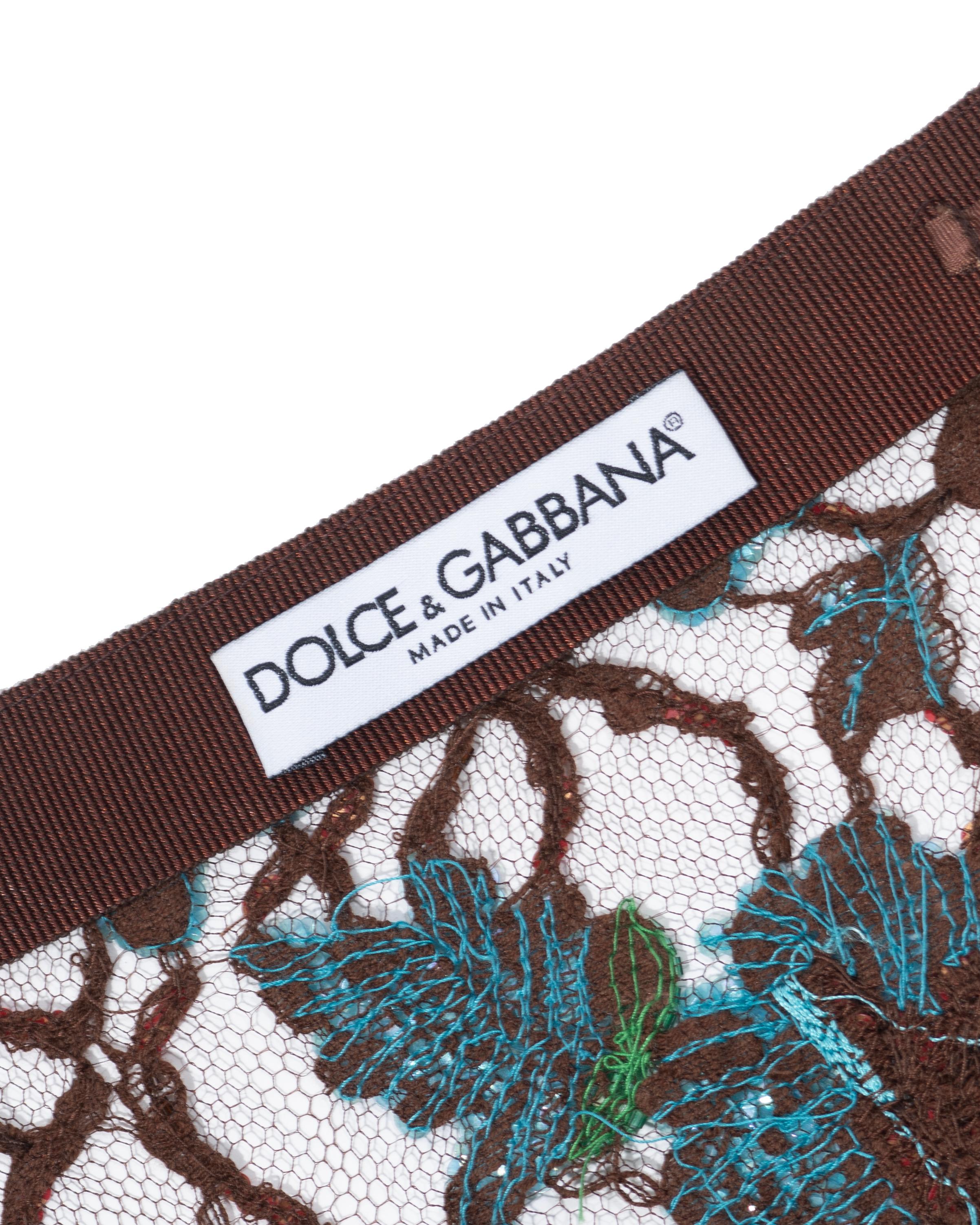 Dolce & Gabbana Minirock mit floralen Perlen und Paillettenspitze, fw 1999 im Angebot 4
