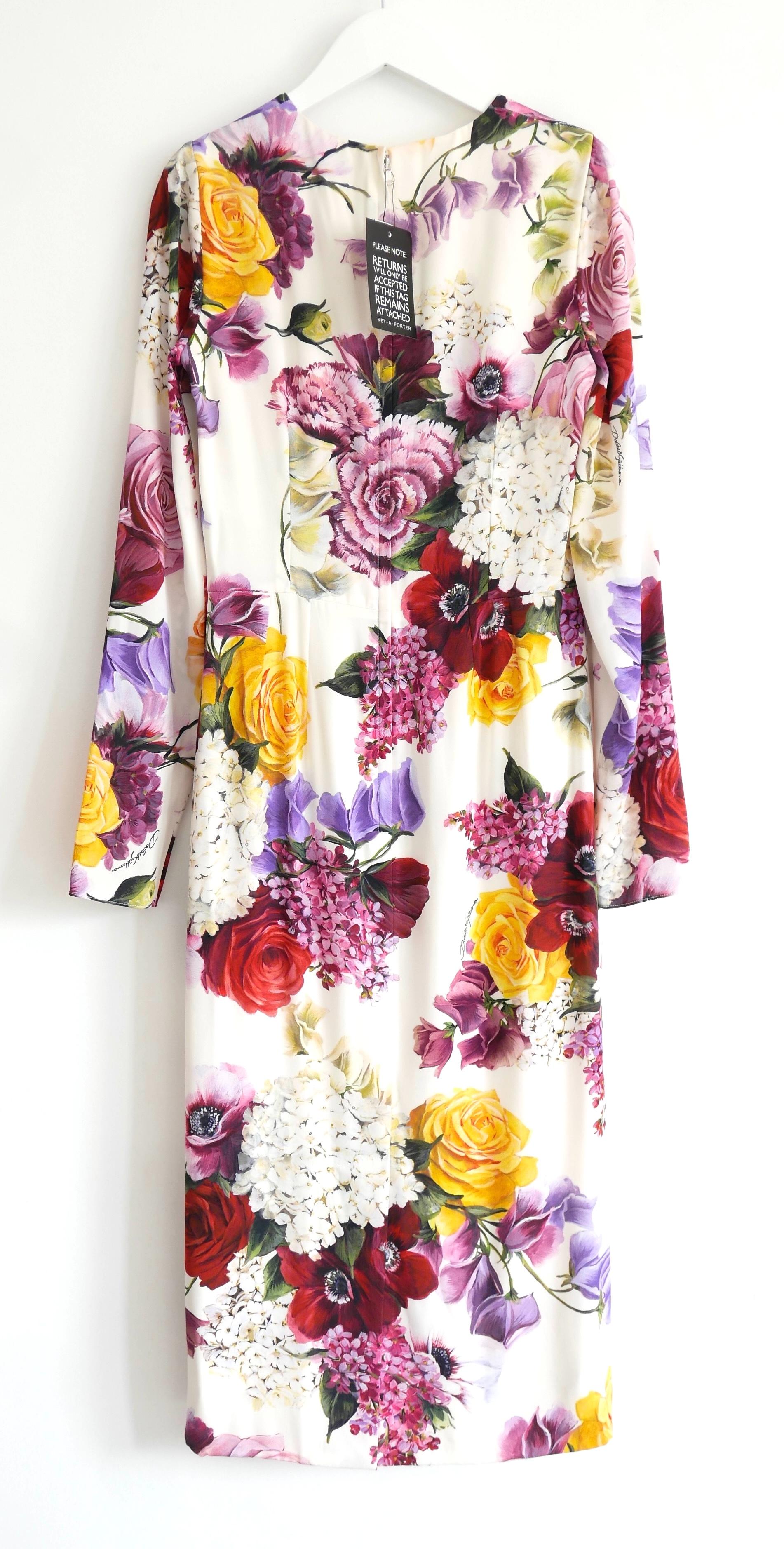 Women's Dolce & Gabbana Floral Bouquet Print Sheath Dress For Sale