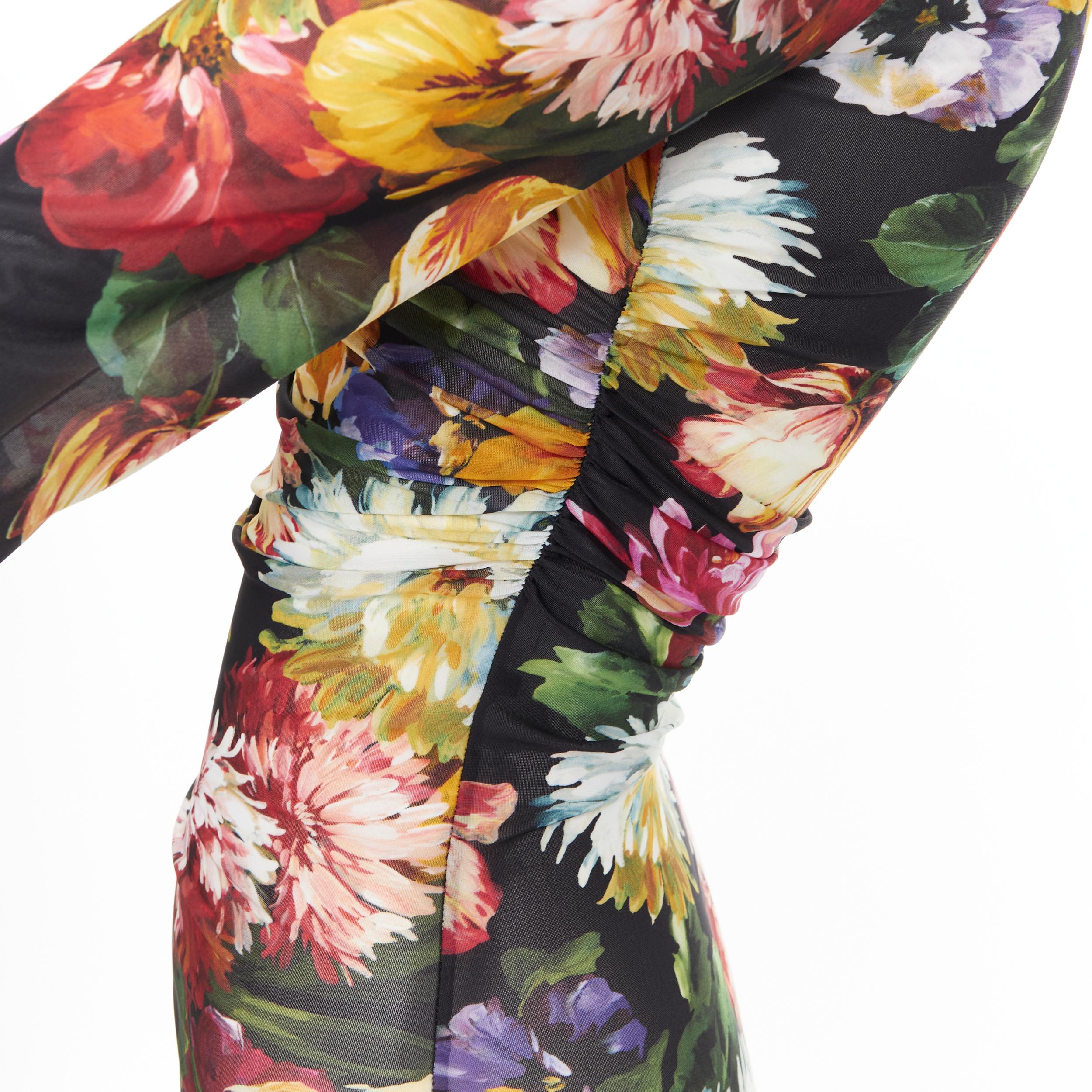 DOLCE GABBANA vestido midi de manga larga y cintura fruncida con estampado floral IT38 XS 
Referencia: TGAS/B01015 
Marca: Dolce & Gabbana 
Material: Poliamida 
Color: Multicolor 
Patrón: Floral 
Cierre: cremallera 
Detalle extra: Fruncido fruncido