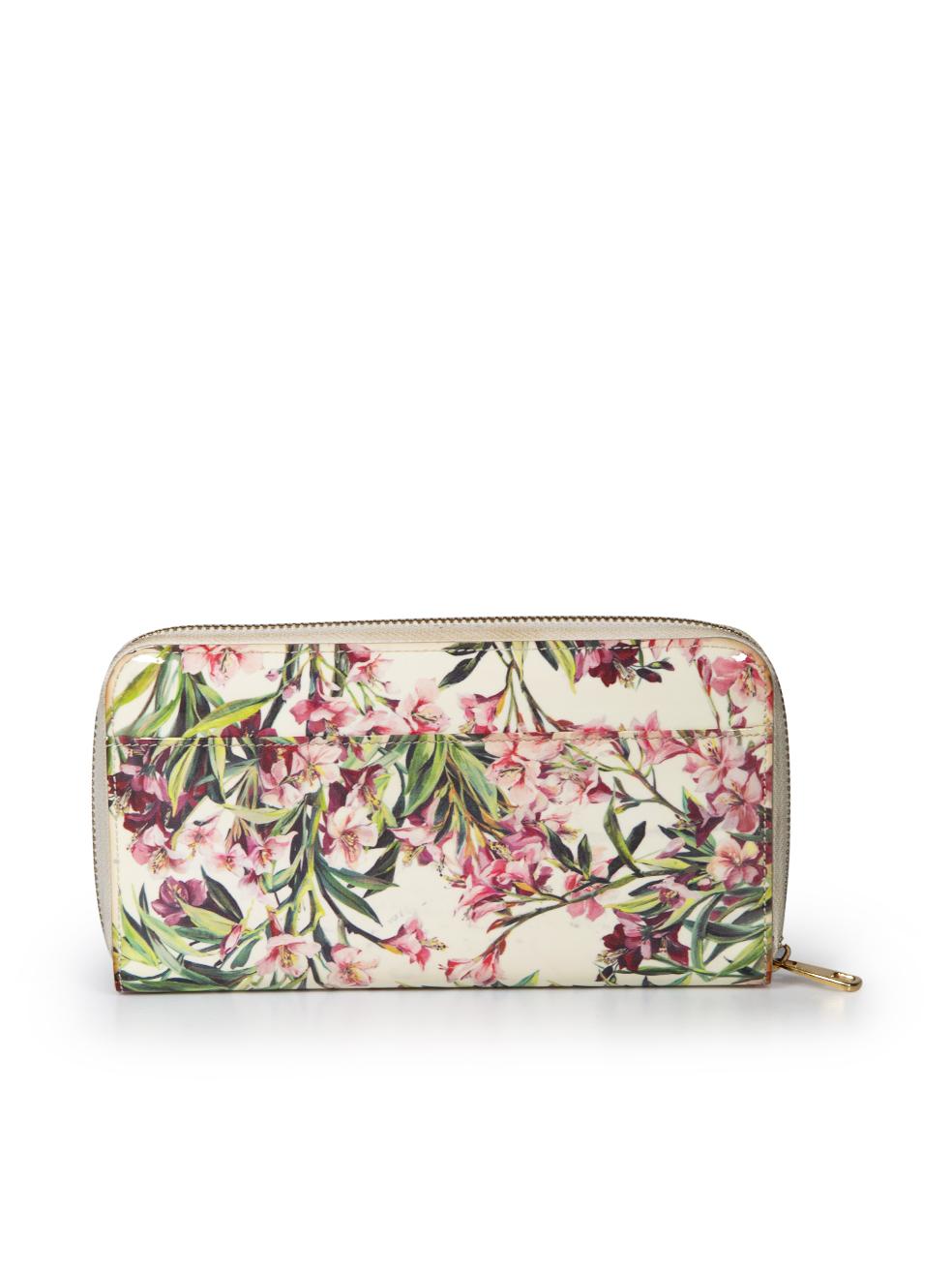 Dolce & Gabbana Floral Print Patent Zip Wallet In Good Condition For Sale In London, GB