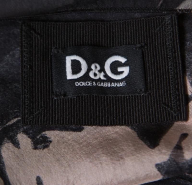 Nero Dolce & Gabbana - Top senza maniche in seta trasparente con stampa floreale e dettaglio applique - M. I. in vendita