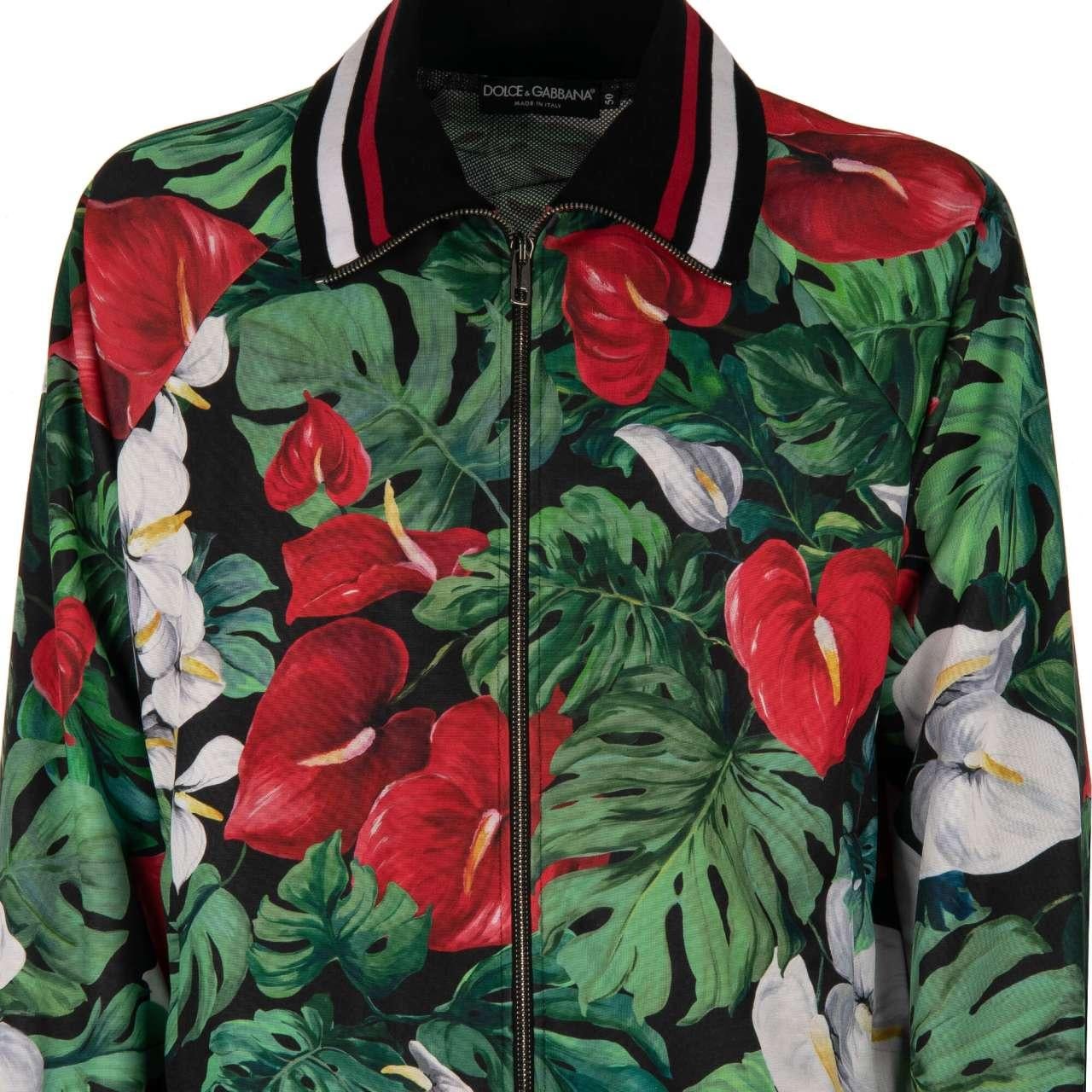 - Floral printed track jacket with knitted details, zip pockets and zip closure by DOLCE & GABBANA - Former RRP: EUR 775 - New with tag - Wide fit - MADE IN ITALY - Model: G90X8T-FS77L-HNGG8 - Material: 100% Polyester - Lining: 100% Polyester -