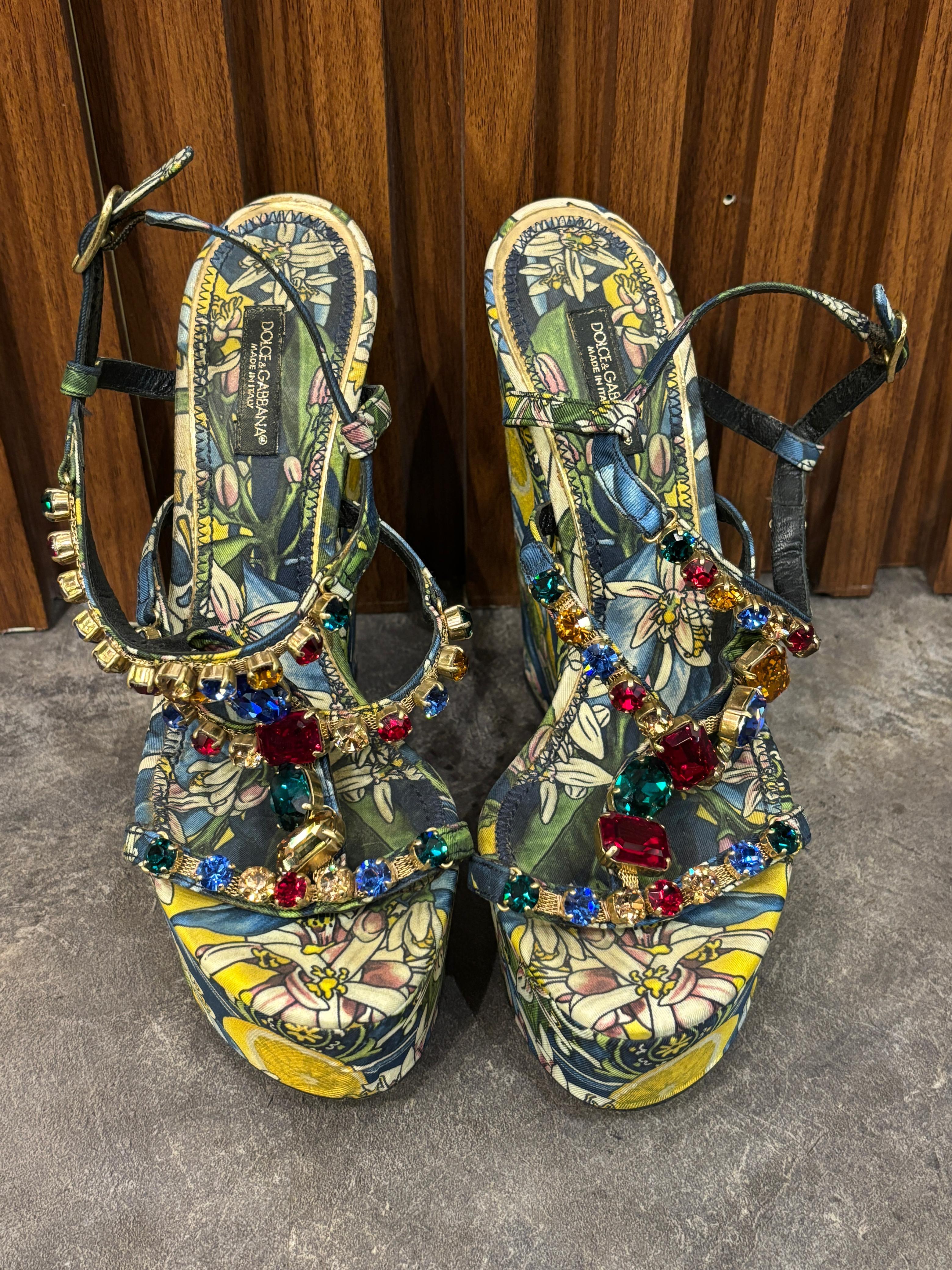 Rare dolce floral crystal wedge sandals. In good condition, minor marks on the satin surface. Slight signs of wear on the bottom soles. Size 37.5. Insole about 22.5 cm. Comes with dust bag.