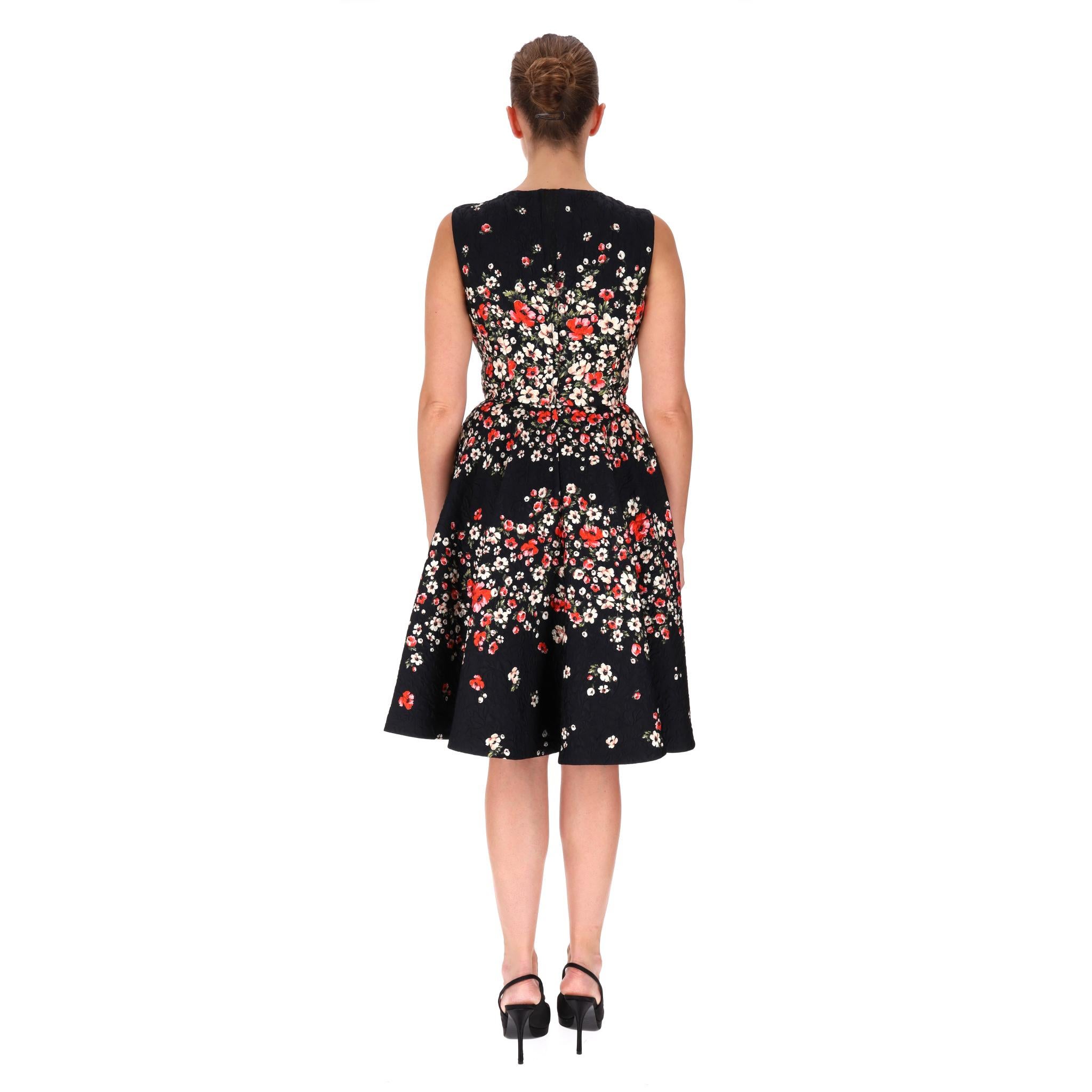 Dolce & Gabbana - Robe en jacquard de soie mélangée à fleurs Excellent état - En vente à London, GB