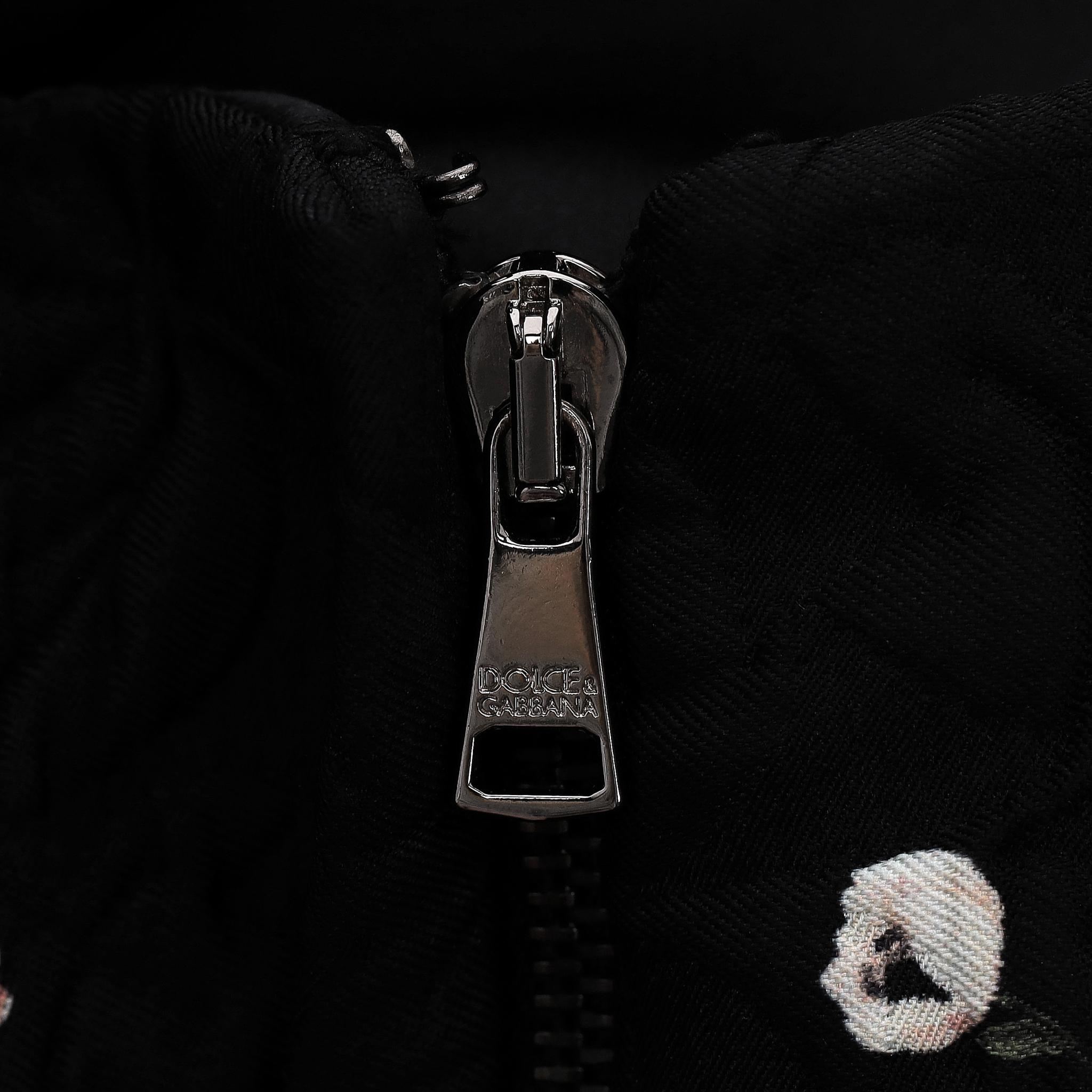 Dolce & Gabbana - Robe en jacquard de soie mélangée à fleurs Pour femmes en vente