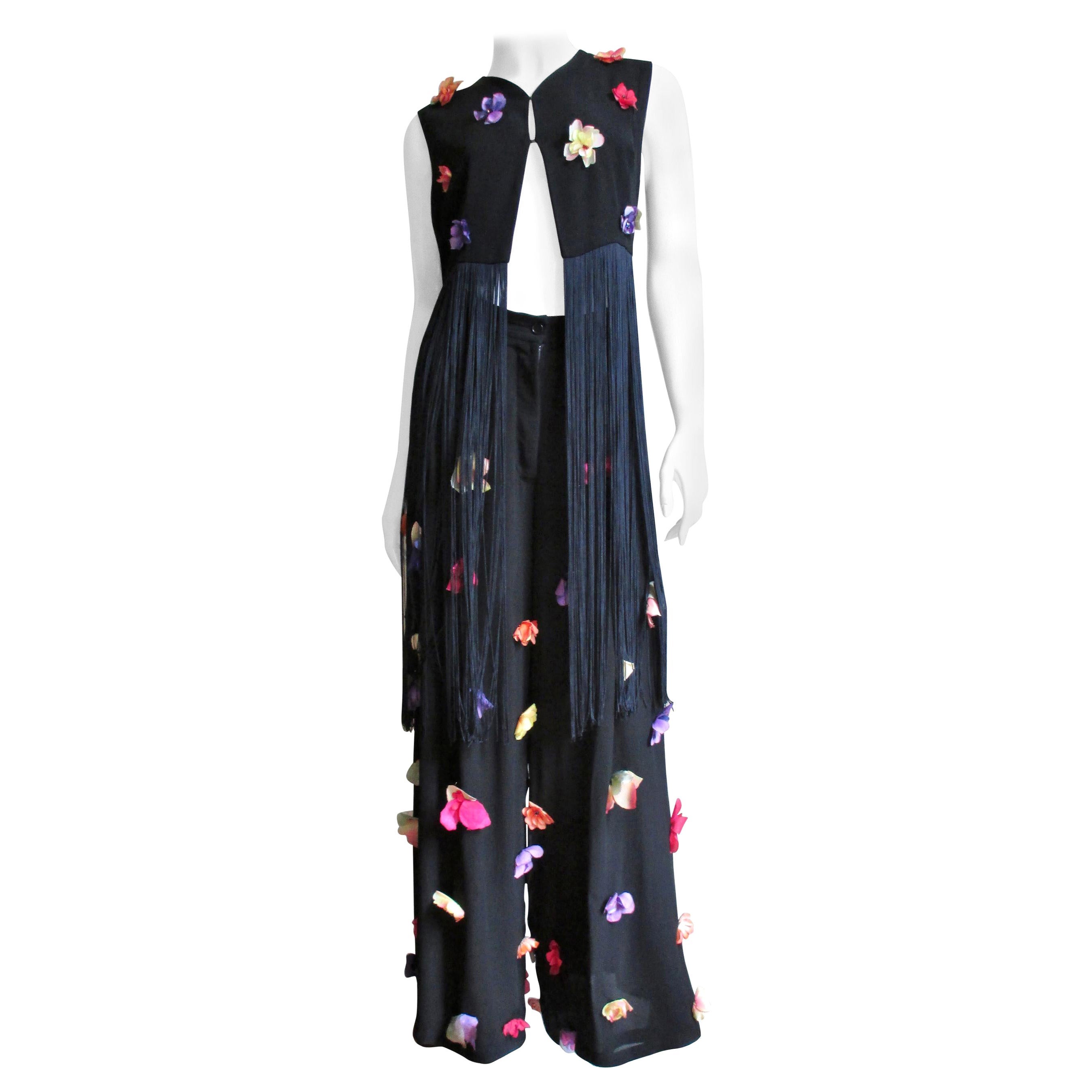 Dolce & Gabbana Pantalon à appliques fleuries et top à franges