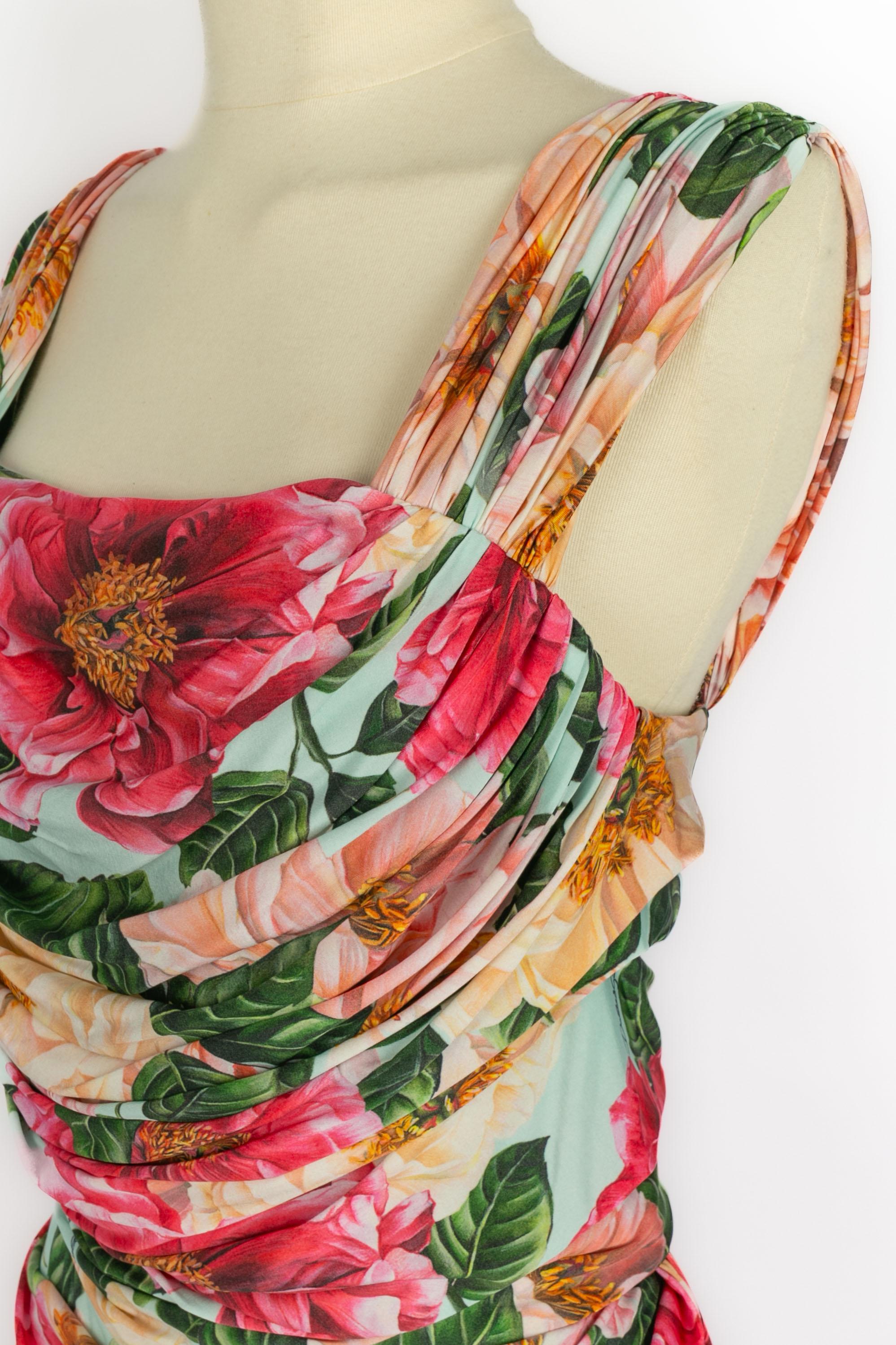 Robe à fleurs Dolce & Gabbana en vente 3